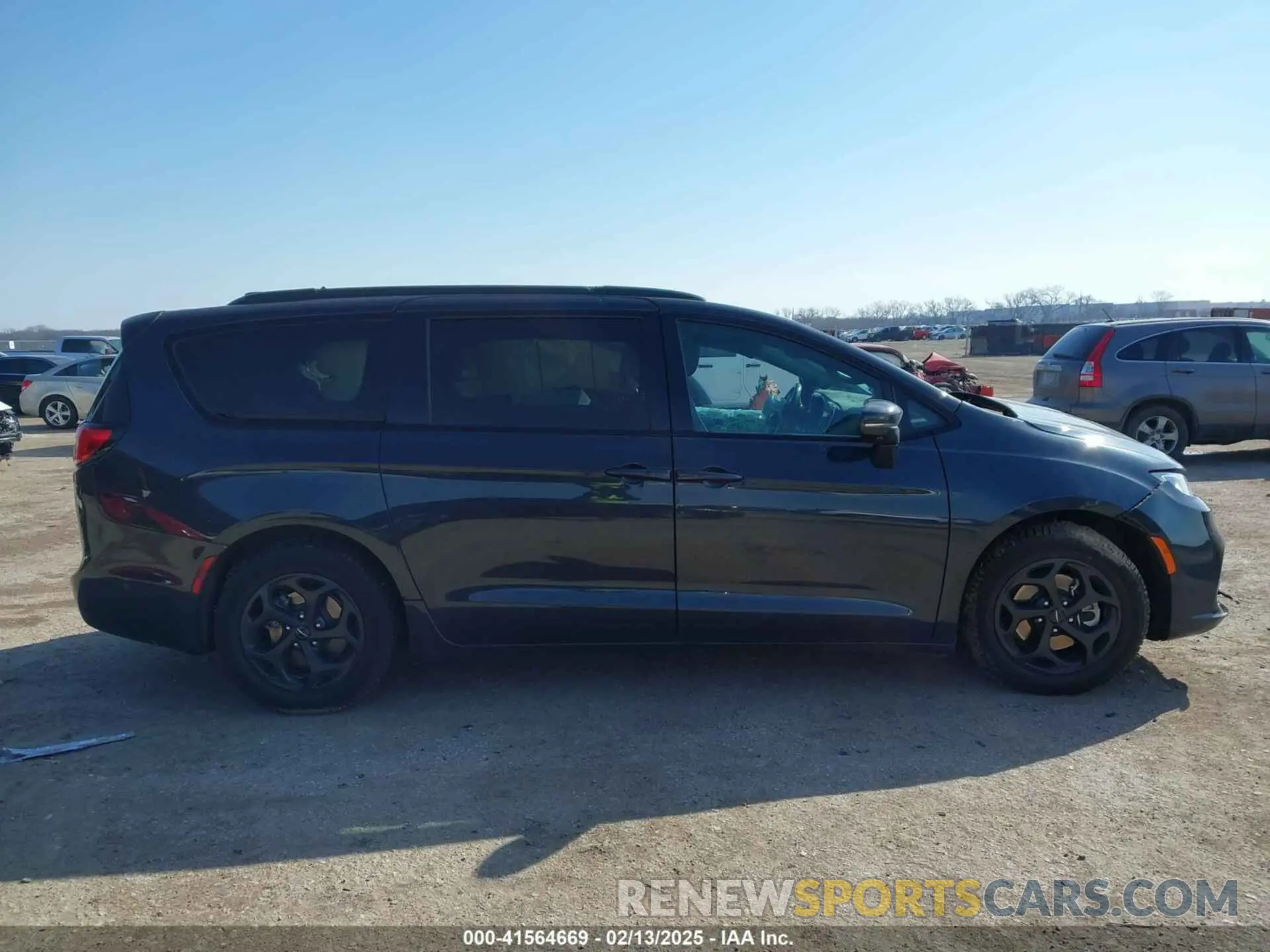 13 fotografías del automóvil dañado 2C4RC1S75MR541409 CHRYSLER PACIFICA HYBRID 2021