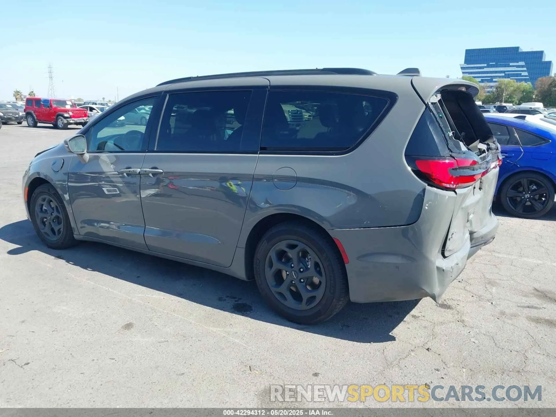14 fotografías del automóvil dañado 2C4RC1S76MR544495 CHRYSLER PACIFICA HYBRID 2021