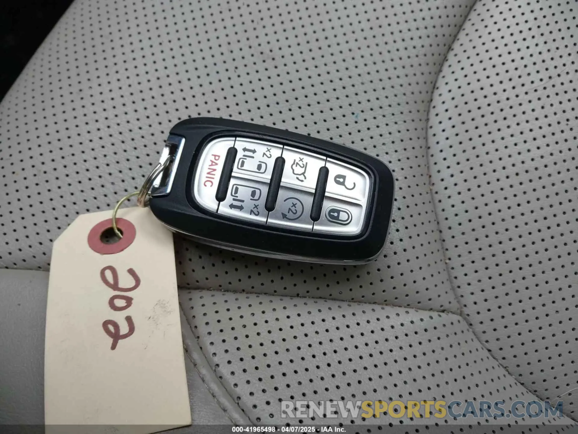 11 fotografías del automóvil dañado 2C4RC1S7XMR514240 CHRYSLER PACIFICA HYBRID 2021