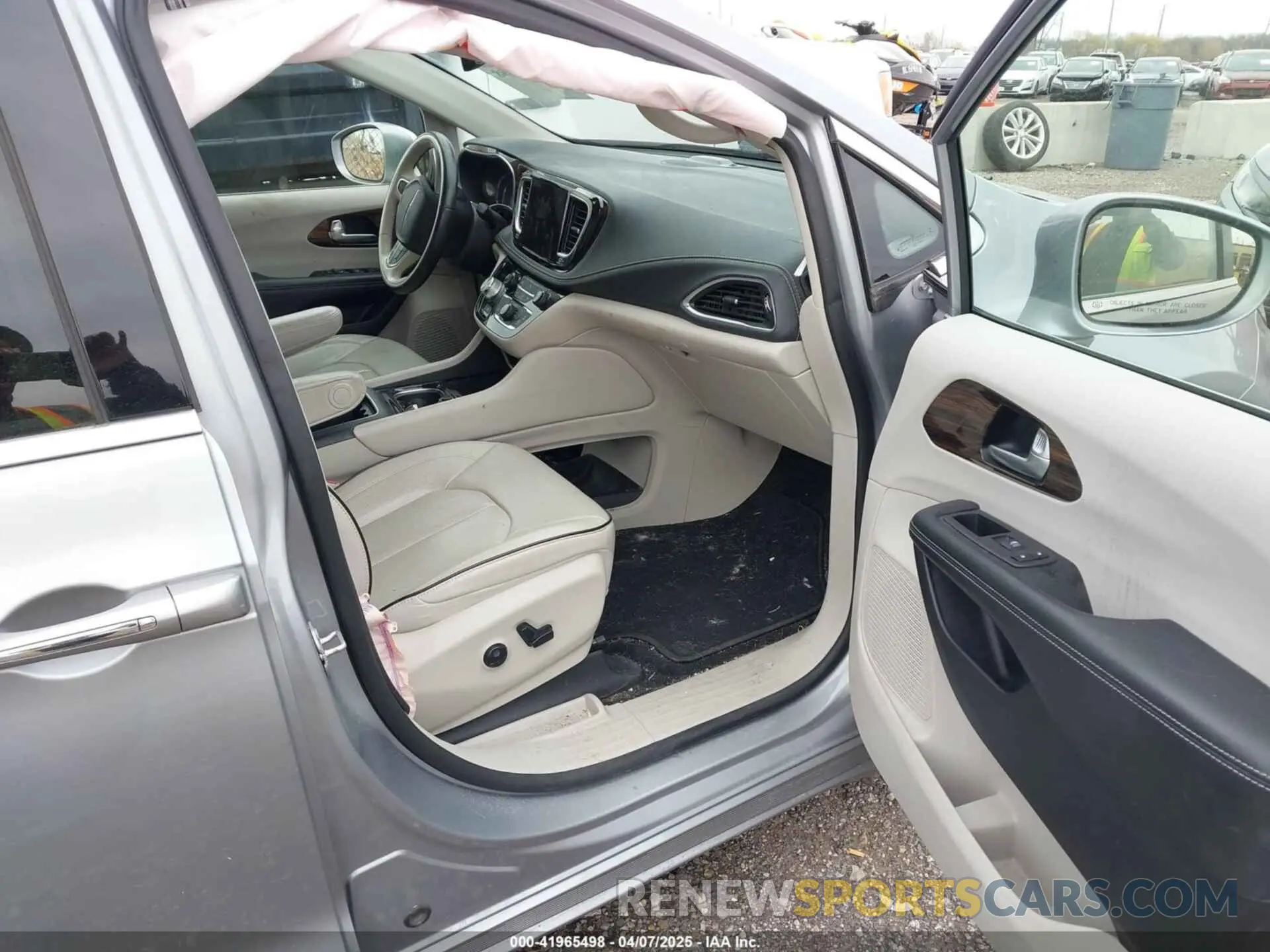 5 fotografías del automóvil dañado 2C4RC1S7XMR514240 CHRYSLER PACIFICA HYBRID 2021