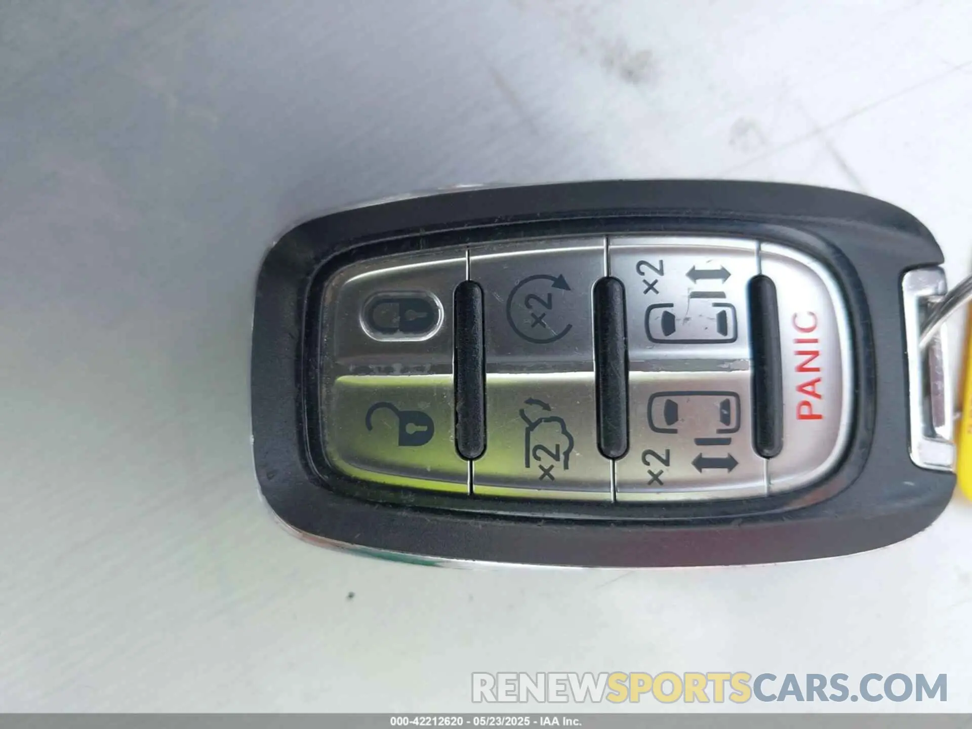 11 fotografías del automóvil dañado 2C4RC1L71NR164223 CHRYSLER PACIFICA HYBRID 2022