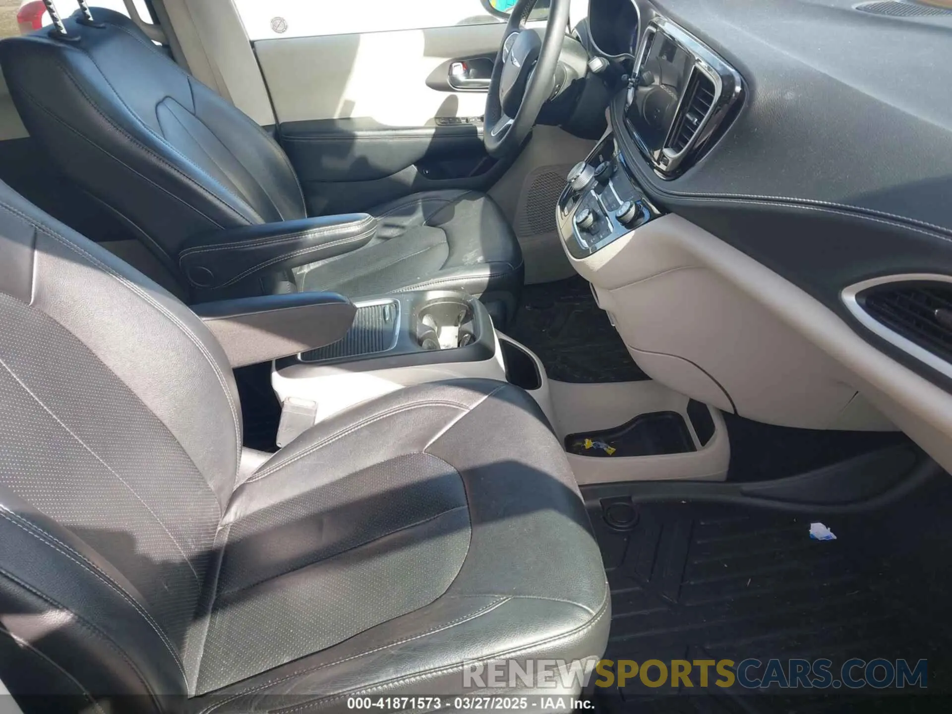5 fotografías del automóvil dañado 2C4RC1L71NR173598 CHRYSLER PACIFICA HYBRID 2022
