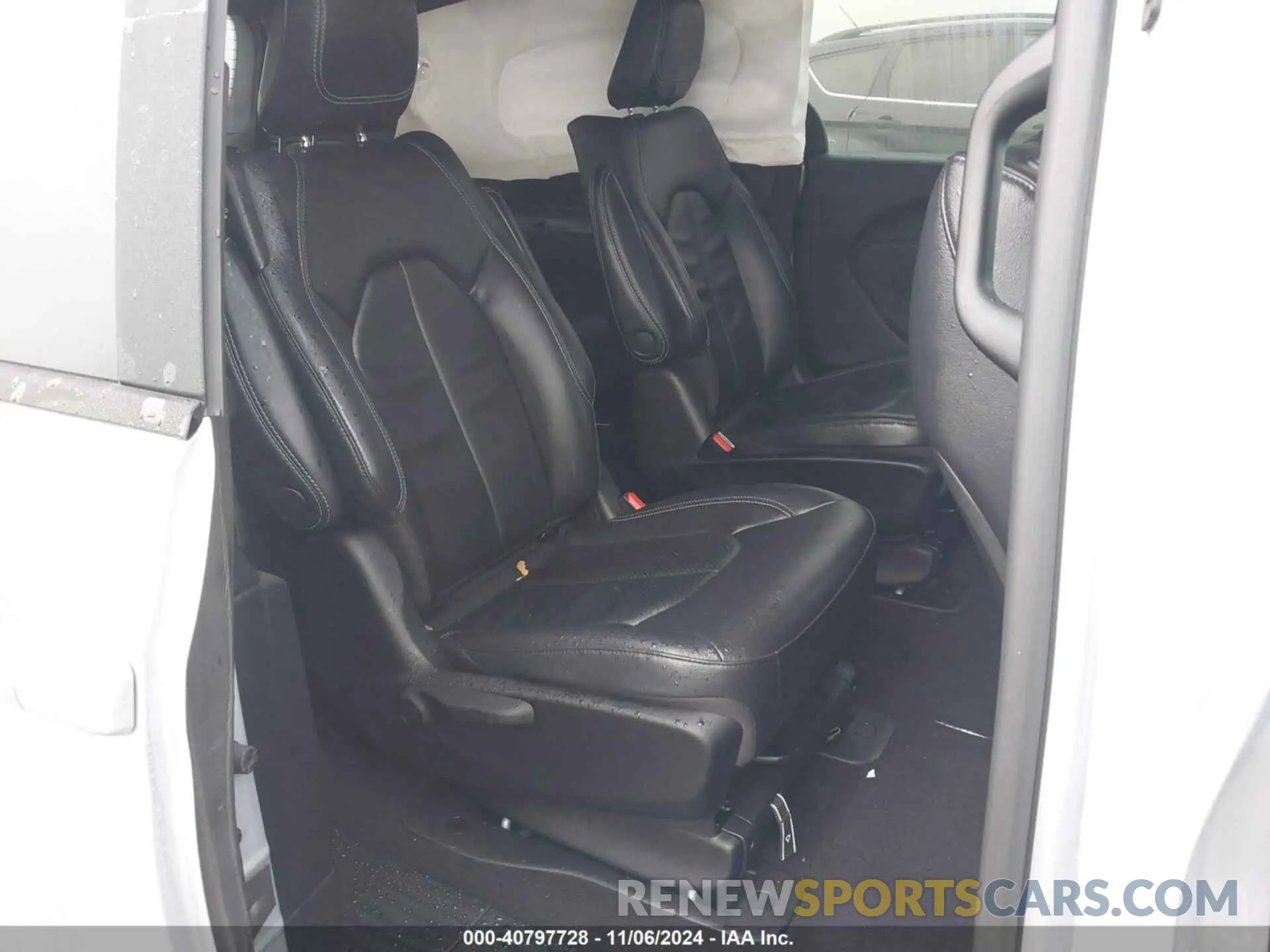 8 fotografías del automóvil dañado 2C4RC1L71NR209452 CHRYSLER PACIFICA HYBRID 2022