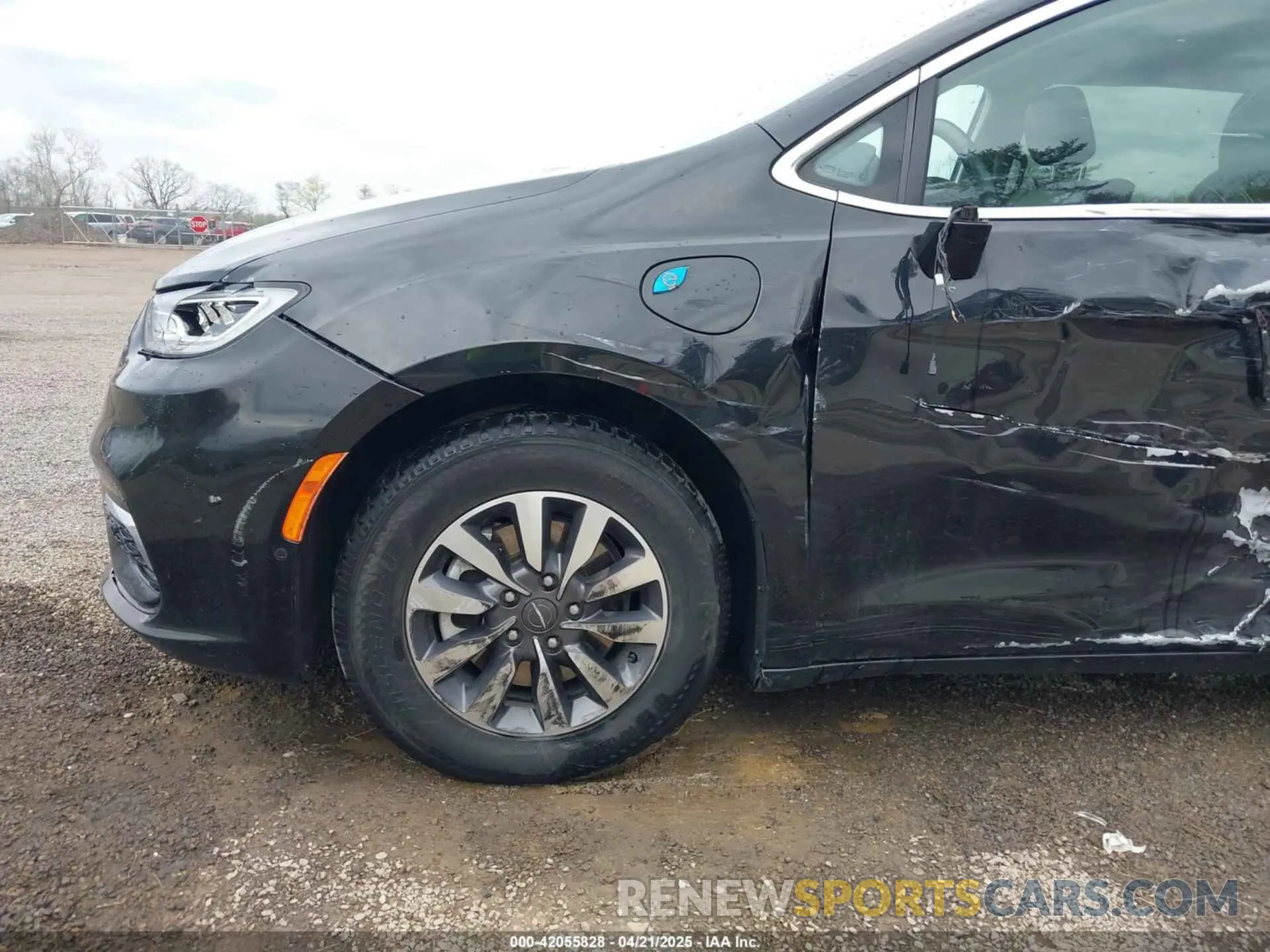 19 fotografías del automóvil dañado 2C4RC1L76NR120203 CHRYSLER PACIFICA HYBRID 2022