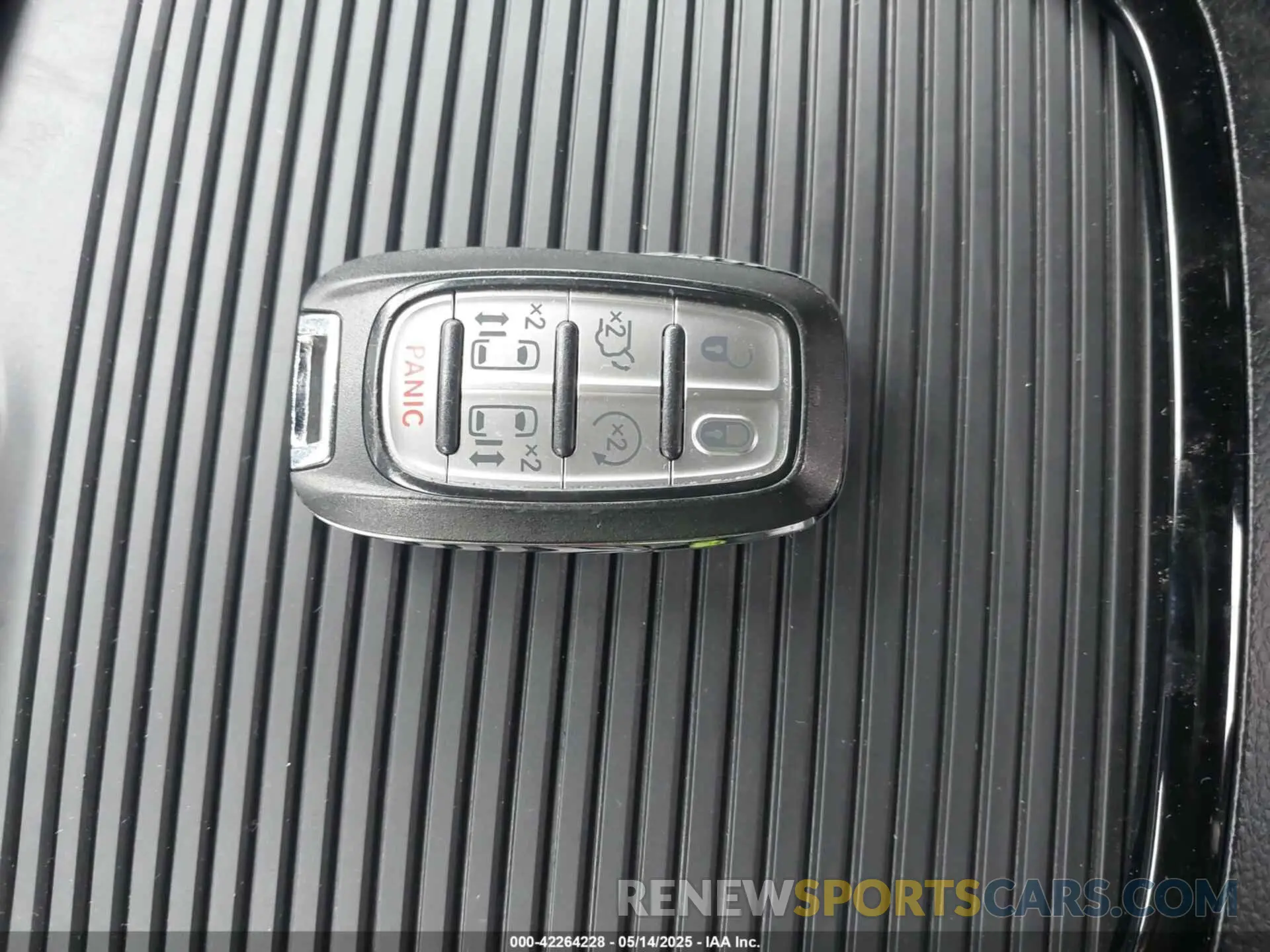 11 fotografías del automóvil dañado 2C4RC1S74NR212475 CHRYSLER PACIFICA HYBRID 2022