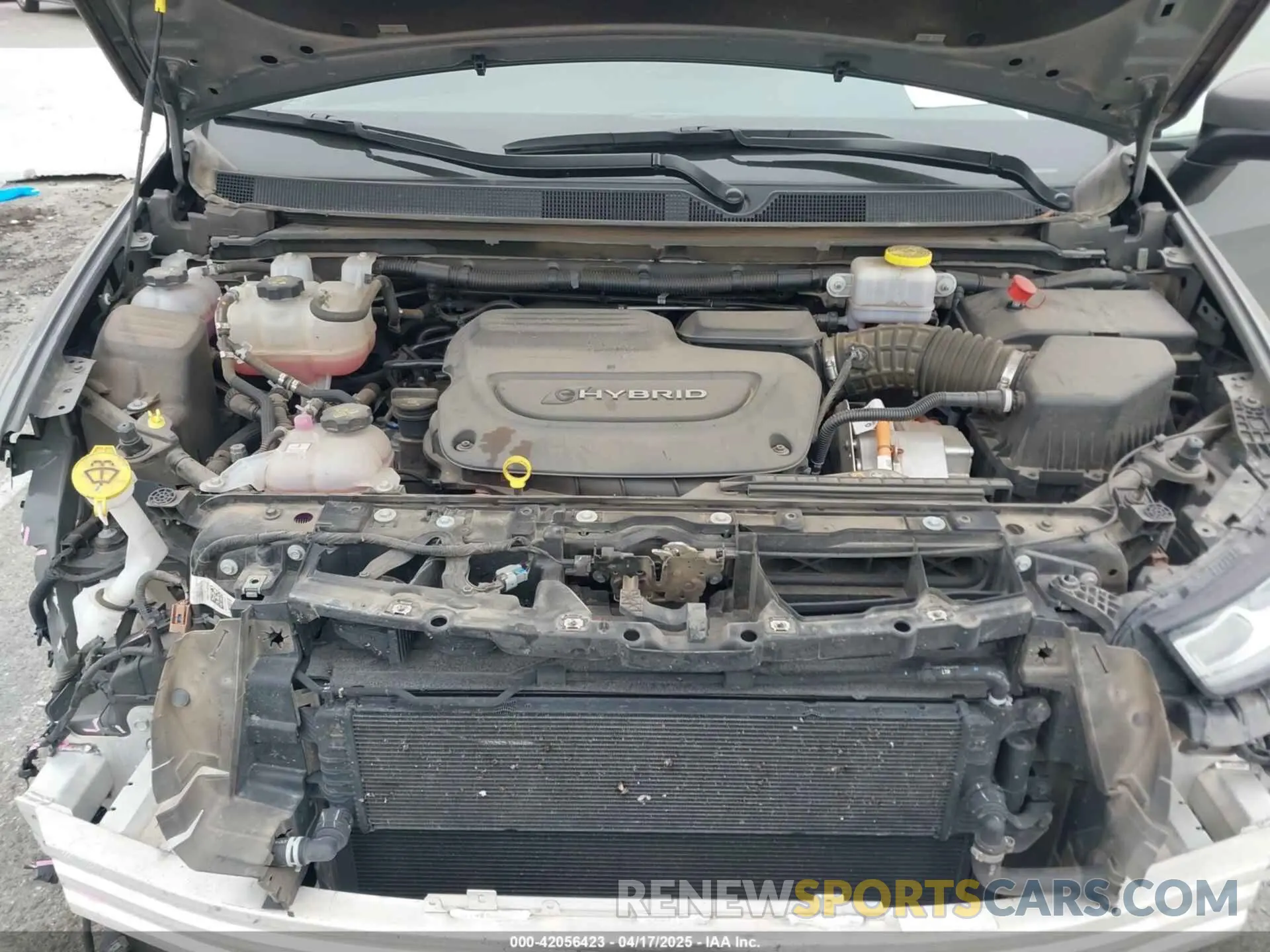 10 fotografías del automóvil dañado 2C4RC1L71PR584485 CHRYSLER PACIFICA HYBRID 2023