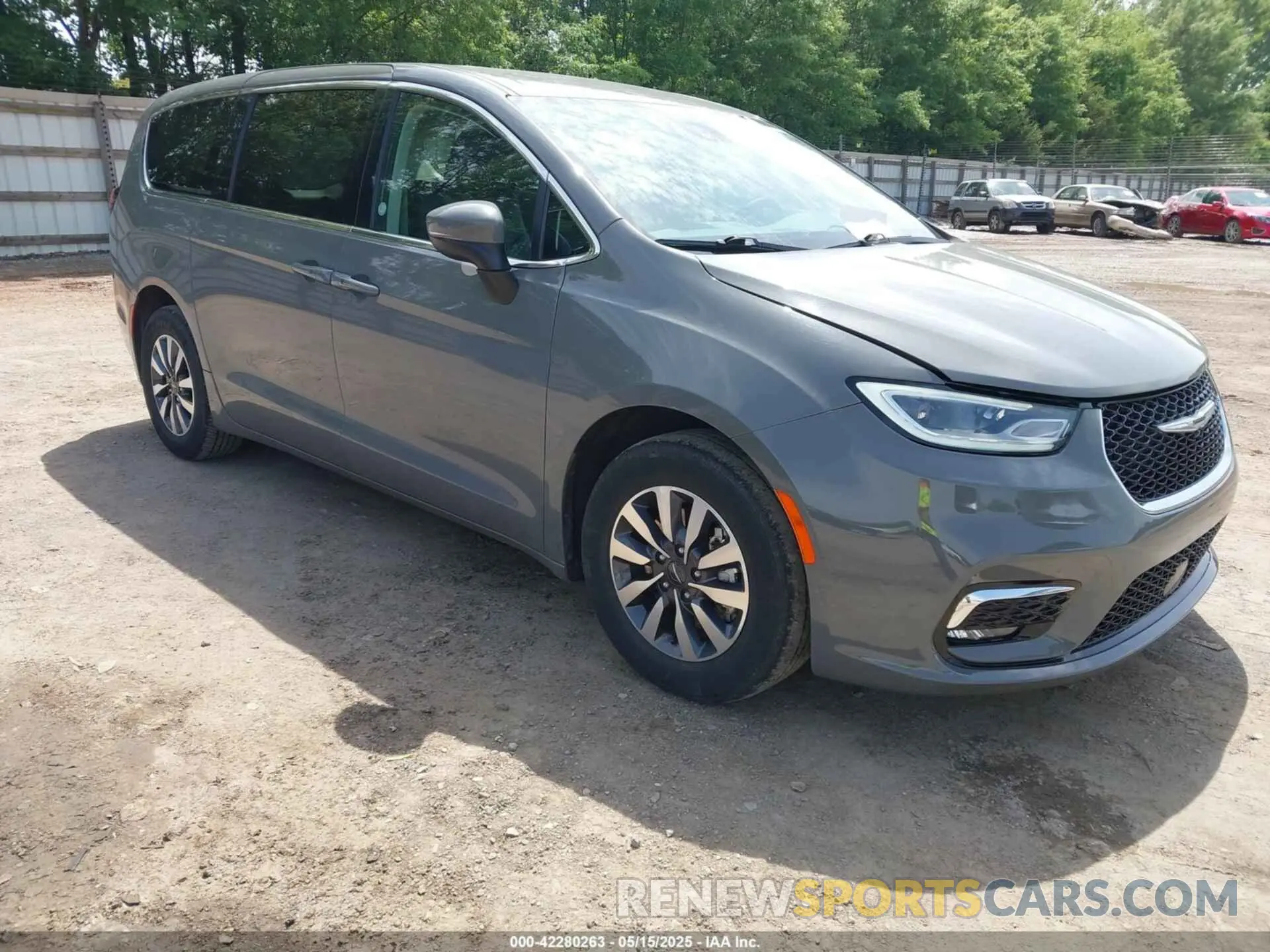 1 fotografías del automóvil dañado 2C4RC1L73PR522988 CHRYSLER PACIFICA HYBRID 2023