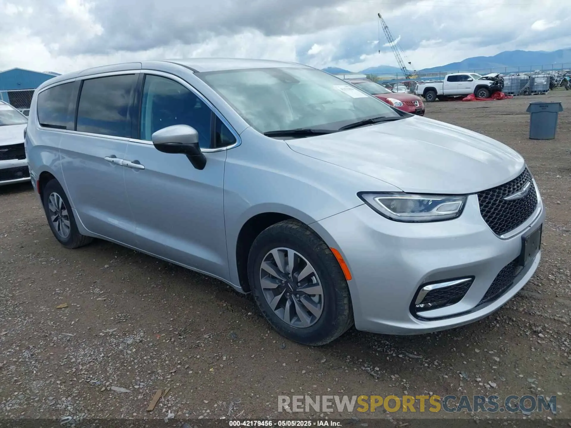 1 fotografías del automóvil dañado 2C4RC1L73PR626350 CHRYSLER PACIFICA HYBRID 2023