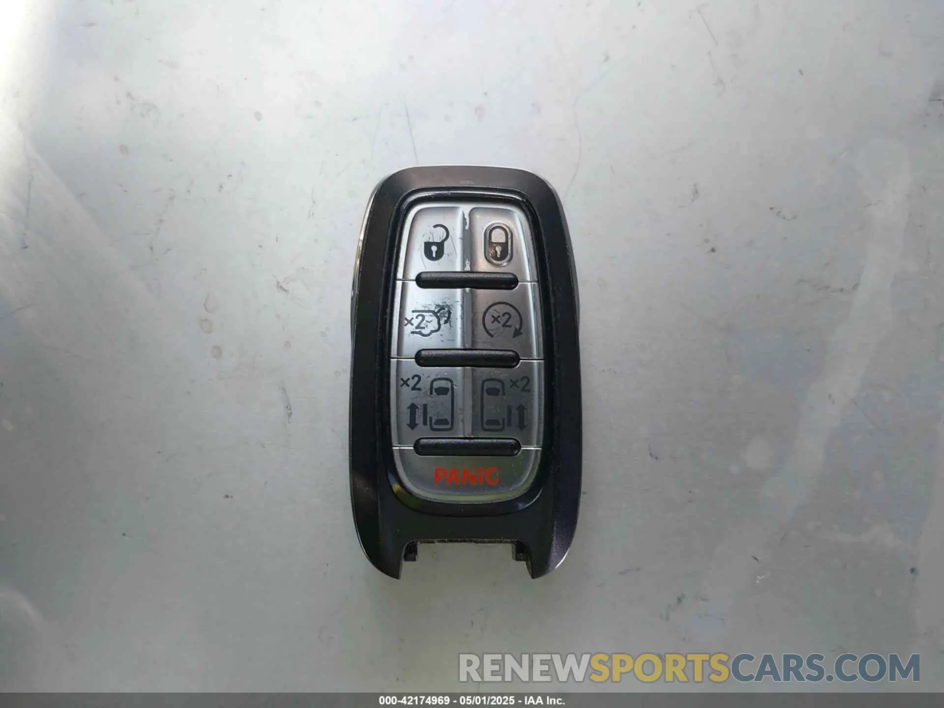 11 fotografías del automóvil dañado 2C4RC1L74PR593522 CHRYSLER PACIFICA HYBRID 2023