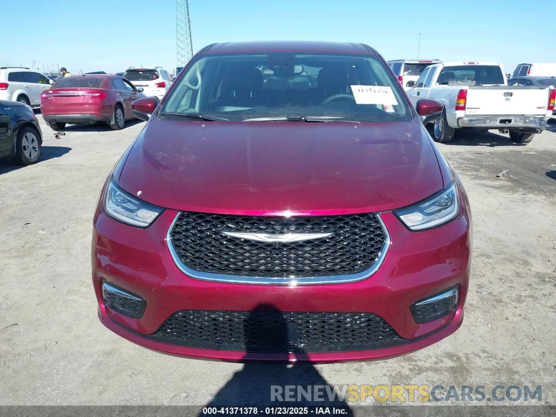 12 fotografías del automóvil dañado 2C4RC1L79PR500526 CHRYSLER PACIFICA HYBRID 2023