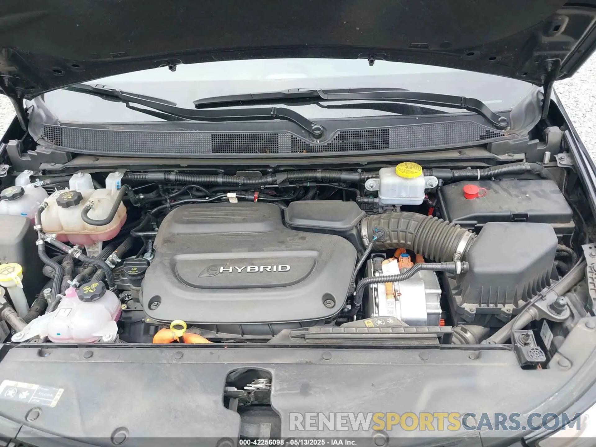 10 fotografías del automóvil dañado 2C4RC1L7XPR589068 CHRYSLER PACIFICA HYBRID 2023