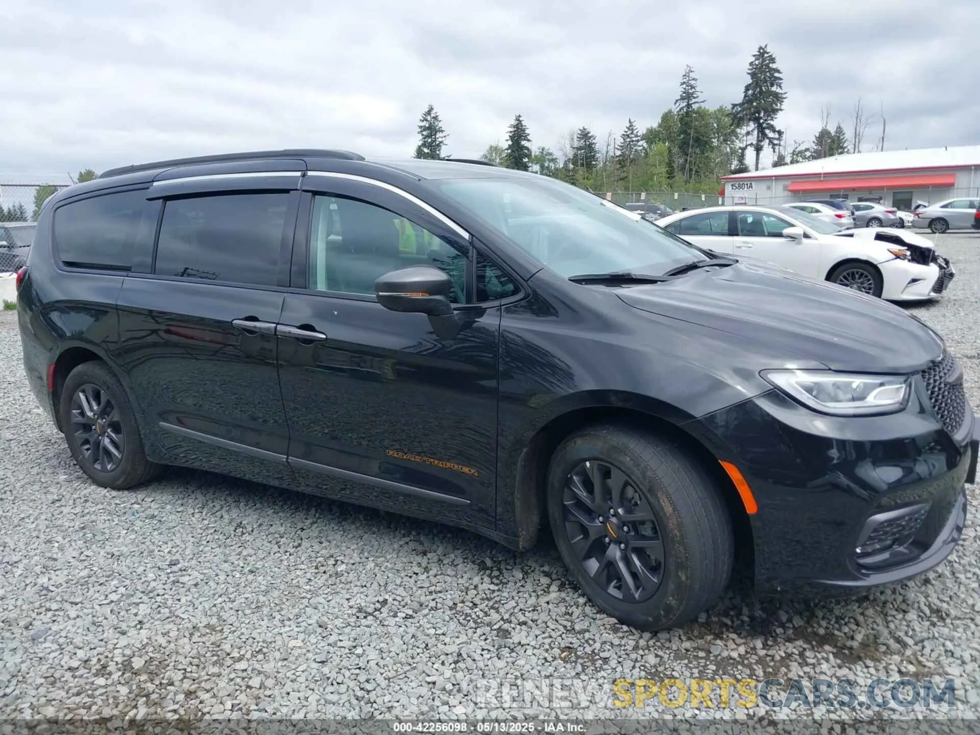 6 fotografías del automóvil dañado 2C4RC1L7XPR589068 CHRYSLER PACIFICA HYBRID 2023