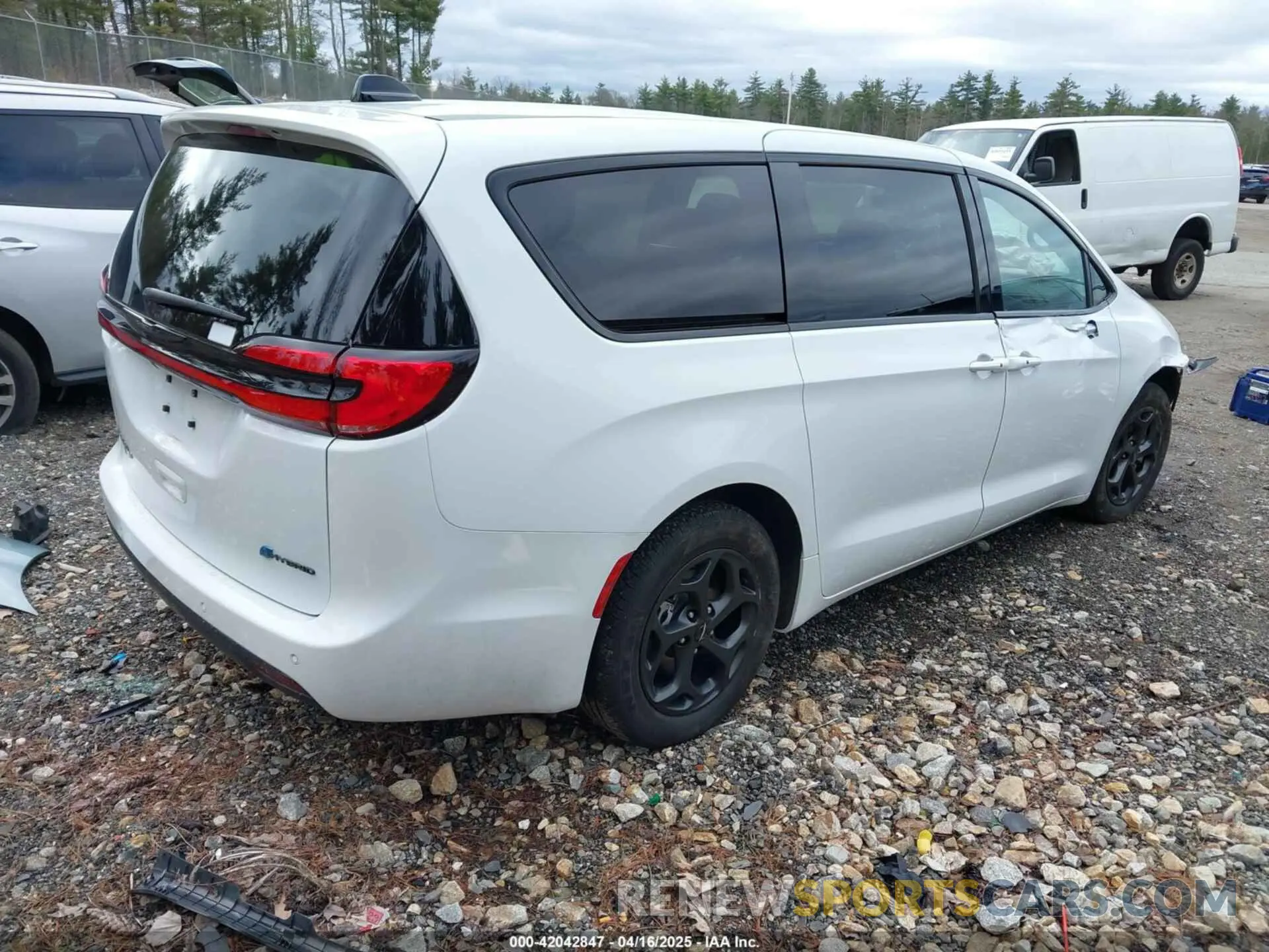 4 fotografías del automóvil dañado 2C4RC1S76PR542993 CHRYSLER PACIFICA HYBRID 2023
