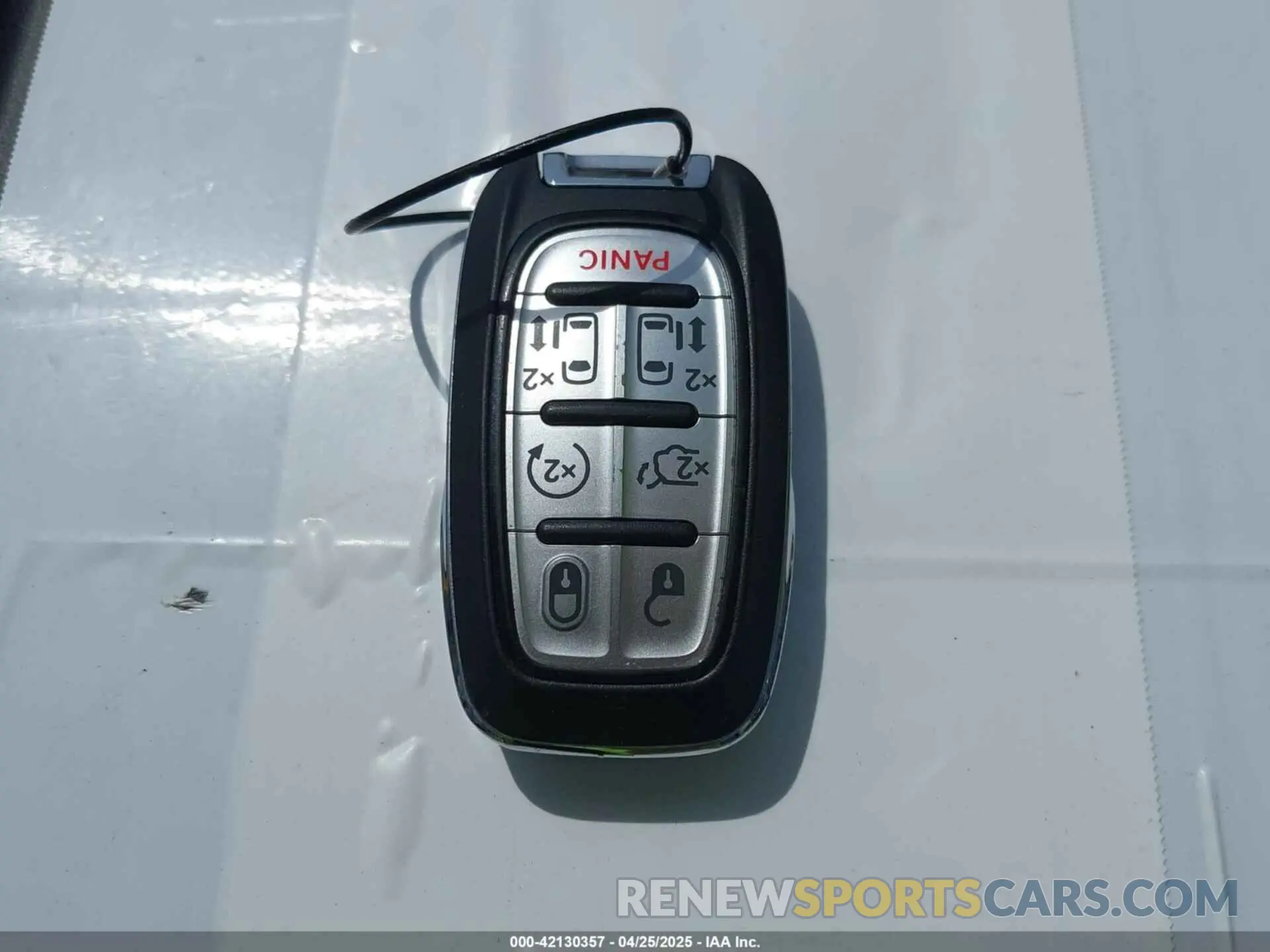 11 fotografías del automóvil dañado 2C4RC1S76PR618129 CHRYSLER PACIFICA HYBRID 2023