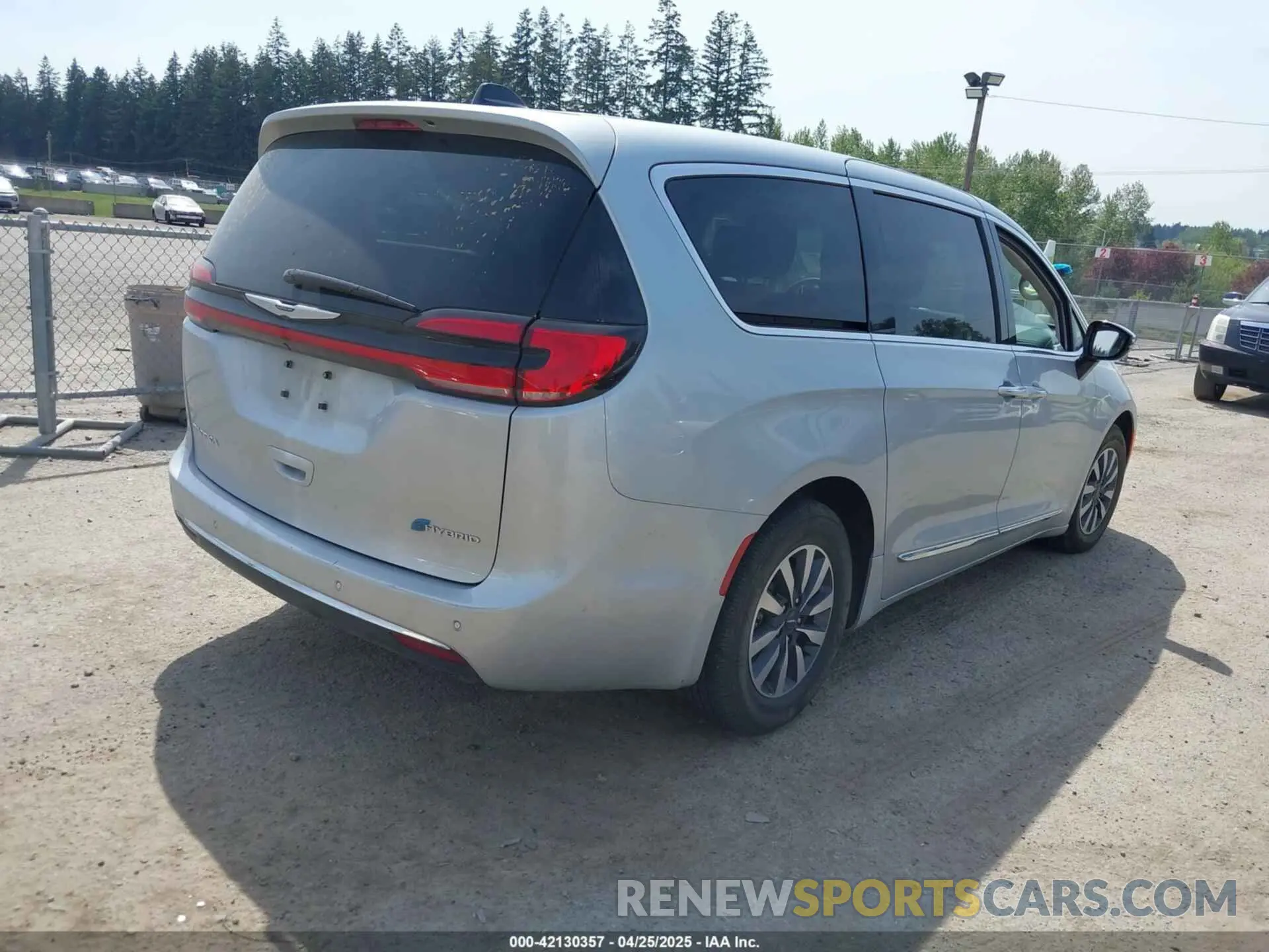 4 fotografías del automóvil dañado 2C4RC1S76PR618129 CHRYSLER PACIFICA HYBRID 2023
