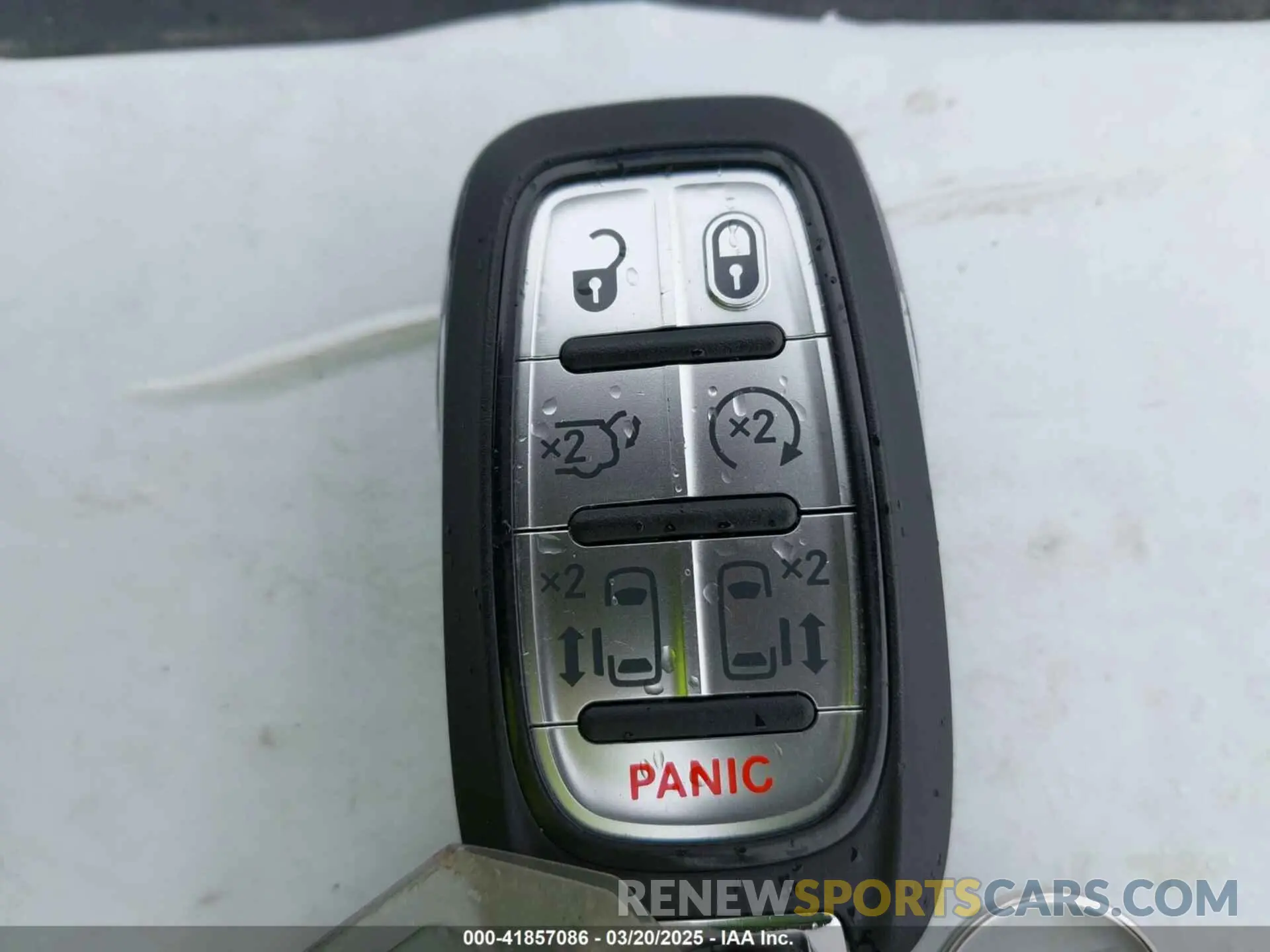 11 fotografías del automóvil dañado 2C4RC1S73RR188434 CHRYSLER PACIFICA HYBRID 2024