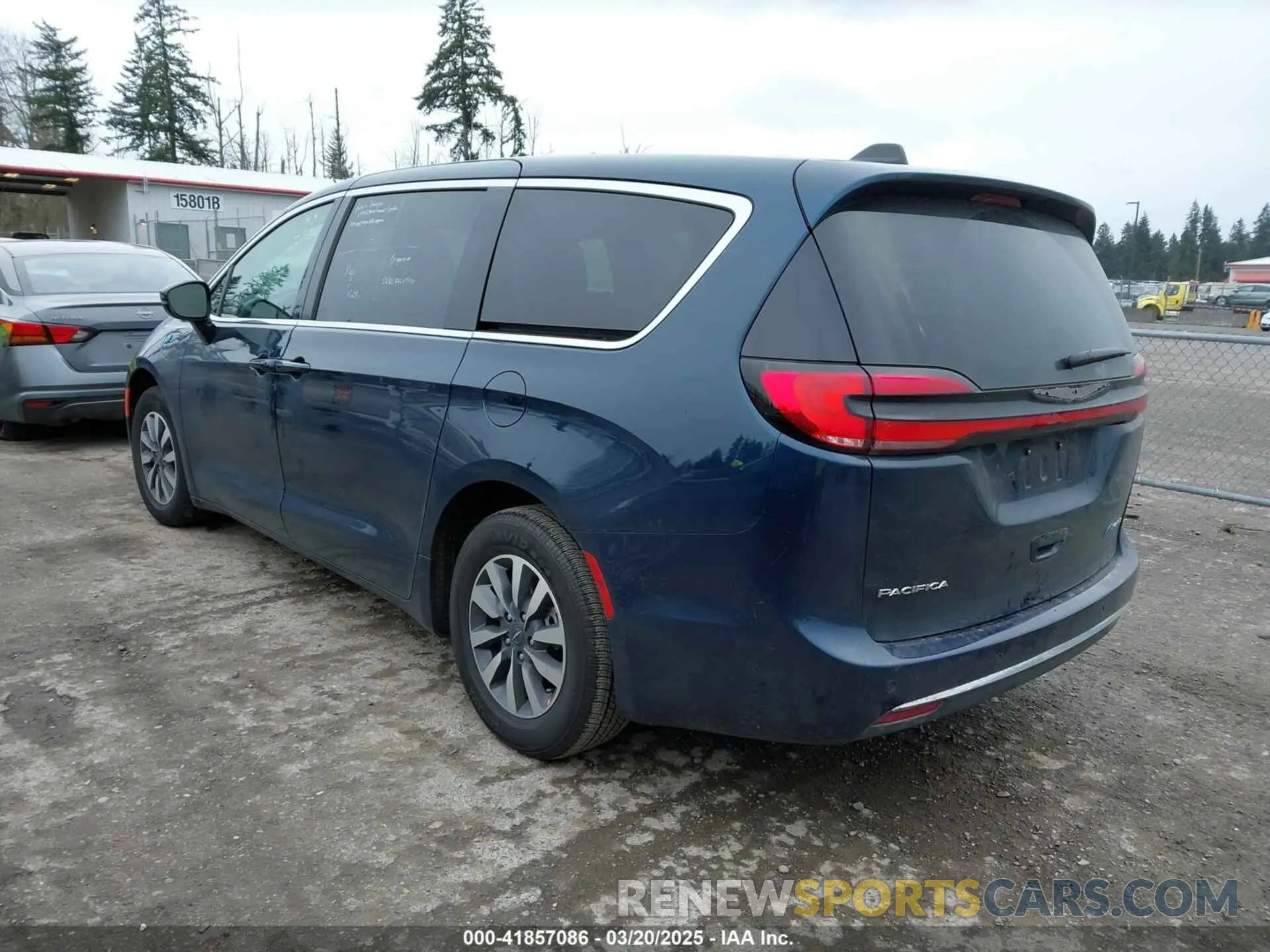 3 fotografías del automóvil dañado 2C4RC1S73RR188434 CHRYSLER PACIFICA HYBRID 2024