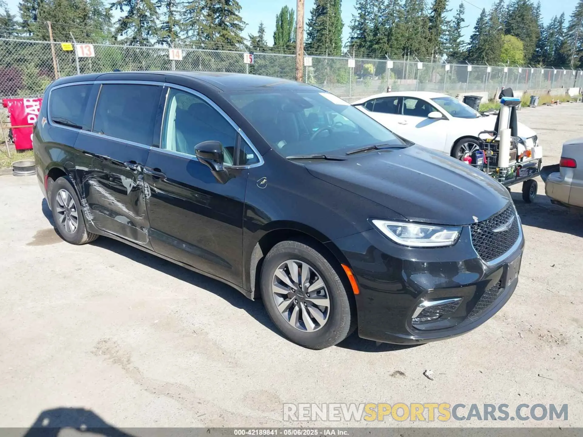 1 fotografías del automóvil dañado 2C4RC1S74RR166703 CHRYSLER PACIFICA HYBRID 2024