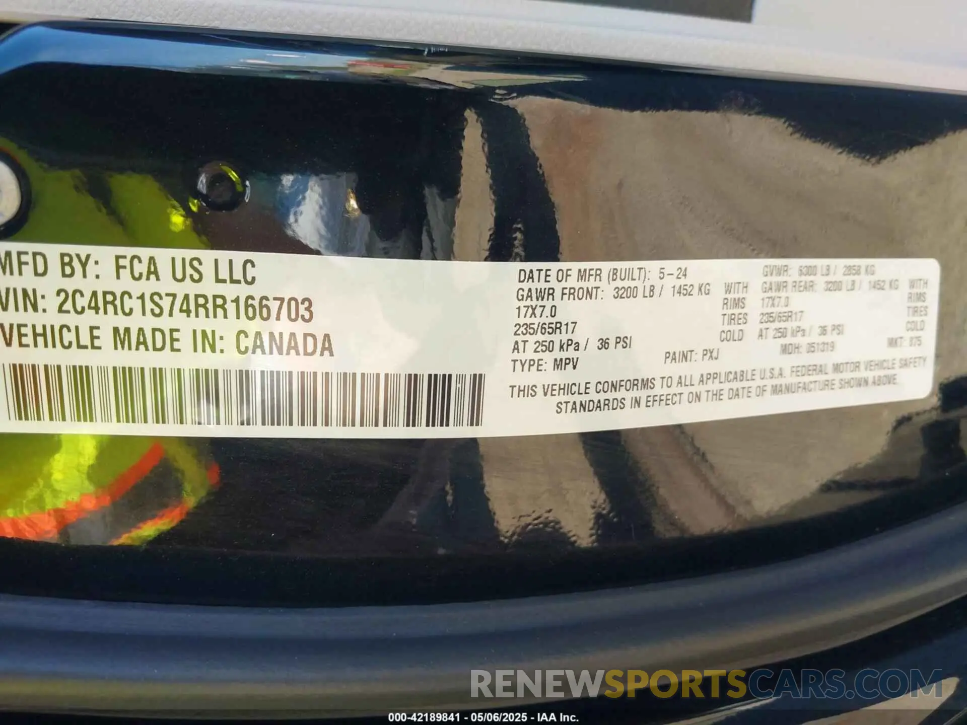 9 fotografías del automóvil dañado 2C4RC1S74RR166703 CHRYSLER PACIFICA HYBRID 2024