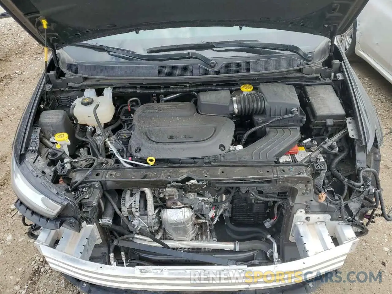 12 fotografías del automóvil dañado 2C4RC1BG0SR506421 CHRYSLER PACIFICA S 2025