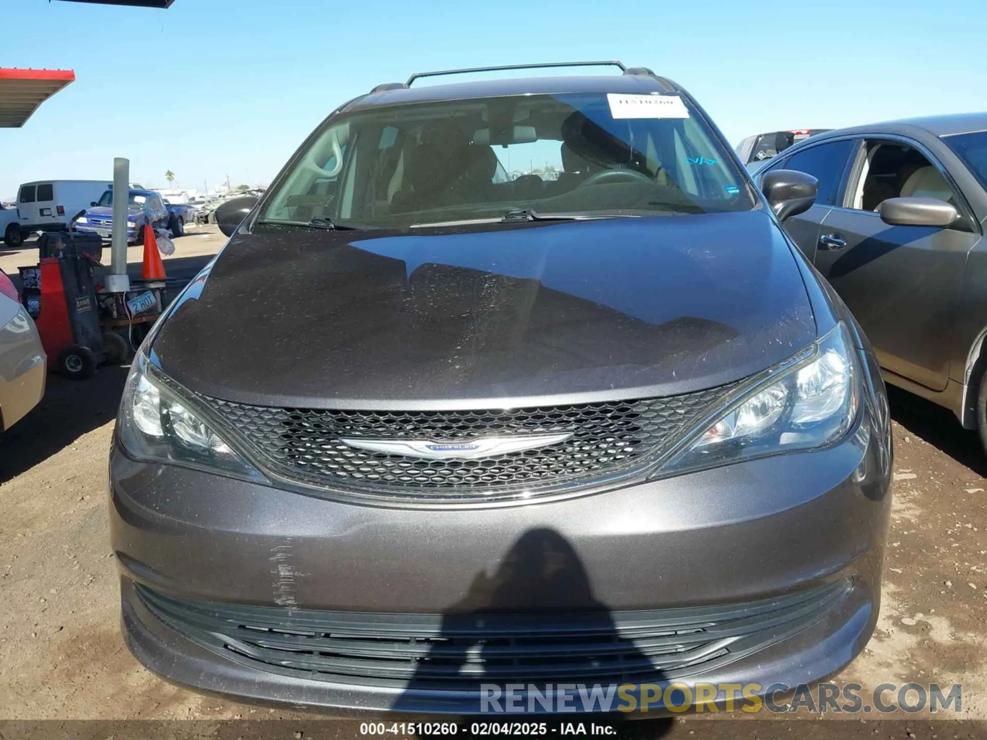 12 fotografías del automóvil dañado 2C4RC1CG6LR138780 CHRYSLER VOYAGER 2020