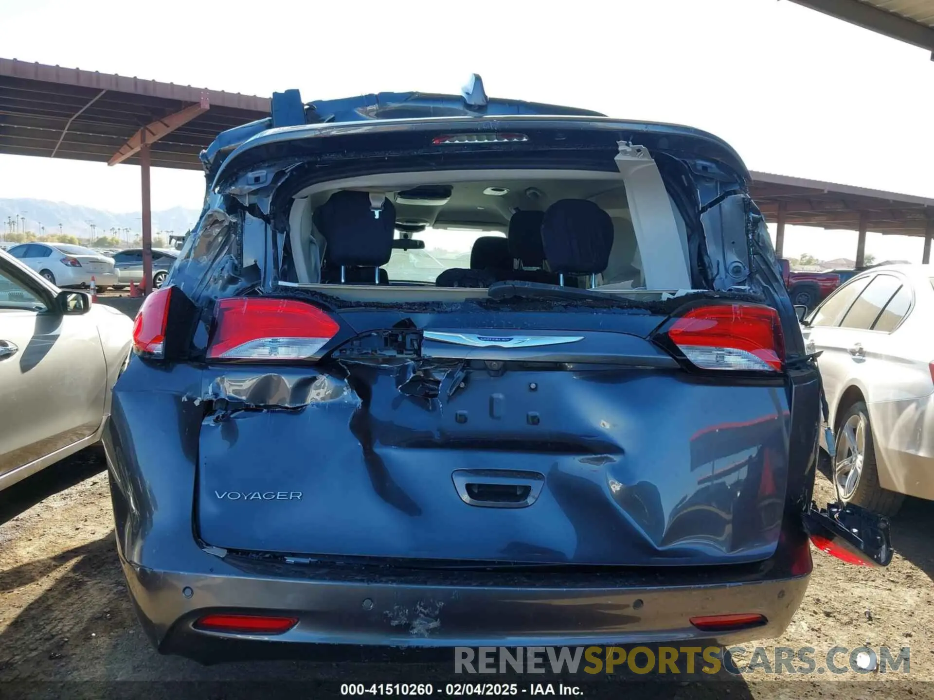 6 fotografías del automóvil dañado 2C4RC1CG6LR138780 CHRYSLER VOYAGER 2020