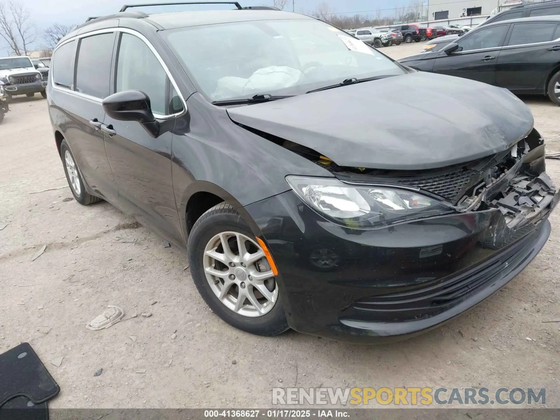 1 fotografías del automóvil dañado 2C4RC1DG1LR268531 CHRYSLER VOYAGER 2020