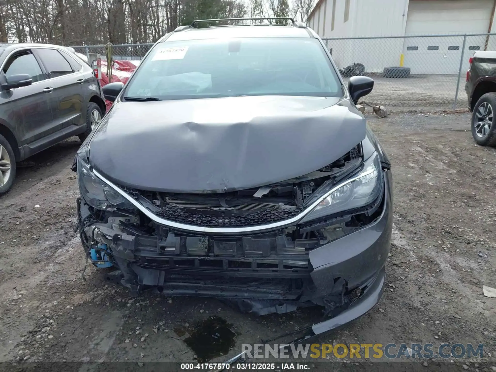6 fotografías del automóvil dañado 2C4RC1DG2LR266058 CHRYSLER VOYAGER 2020