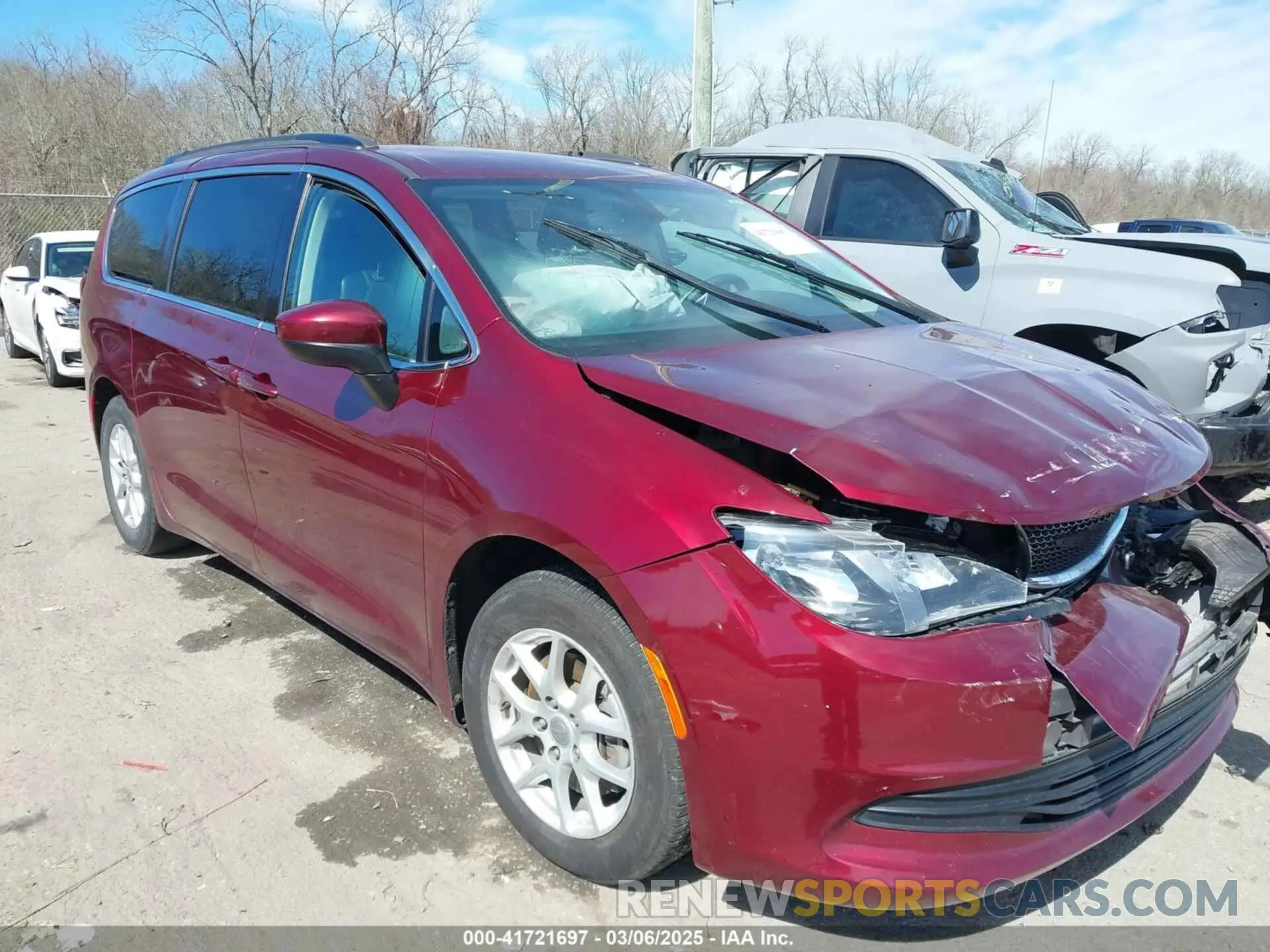 1 fotografías del automóvil dañado 2C4RC1DG3LR144552 CHRYSLER VOYAGER 2020