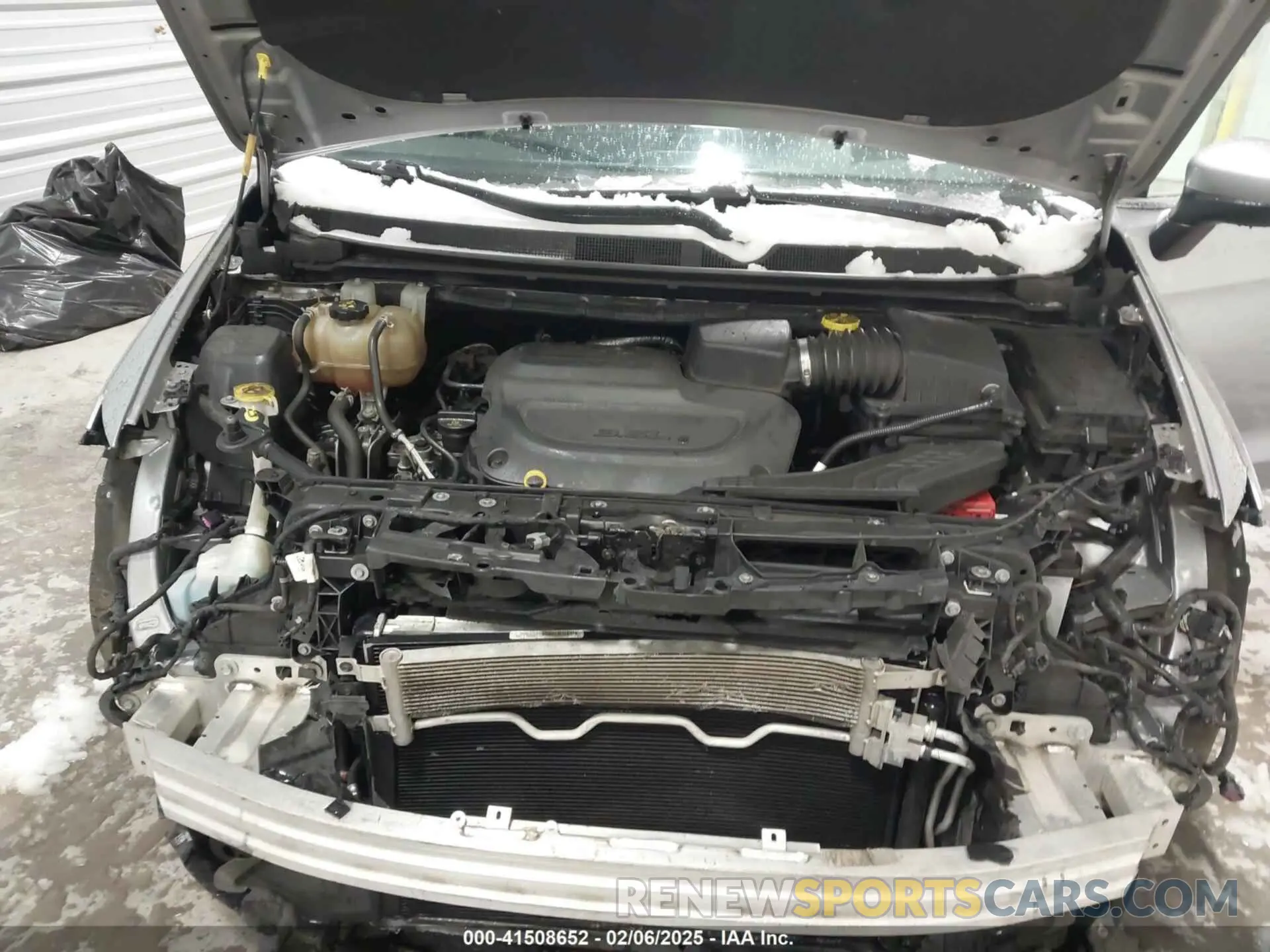 10 fotografías del automóvil dañado 2C4RC1DG5LR182249 CHRYSLER VOYAGER 2020