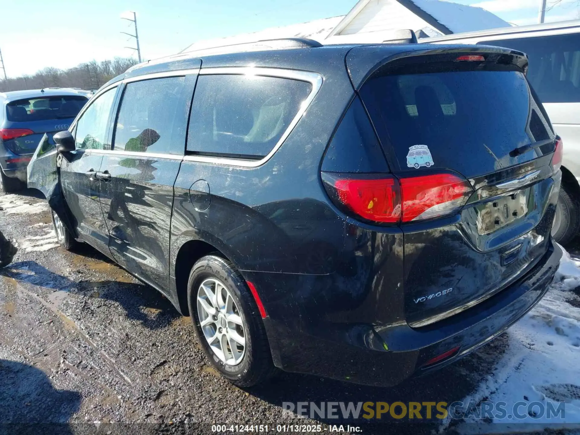 3 fotografías del automóvil dañado 2C4RC1DG0MR506659 CHRYSLER VOYAGER 2021