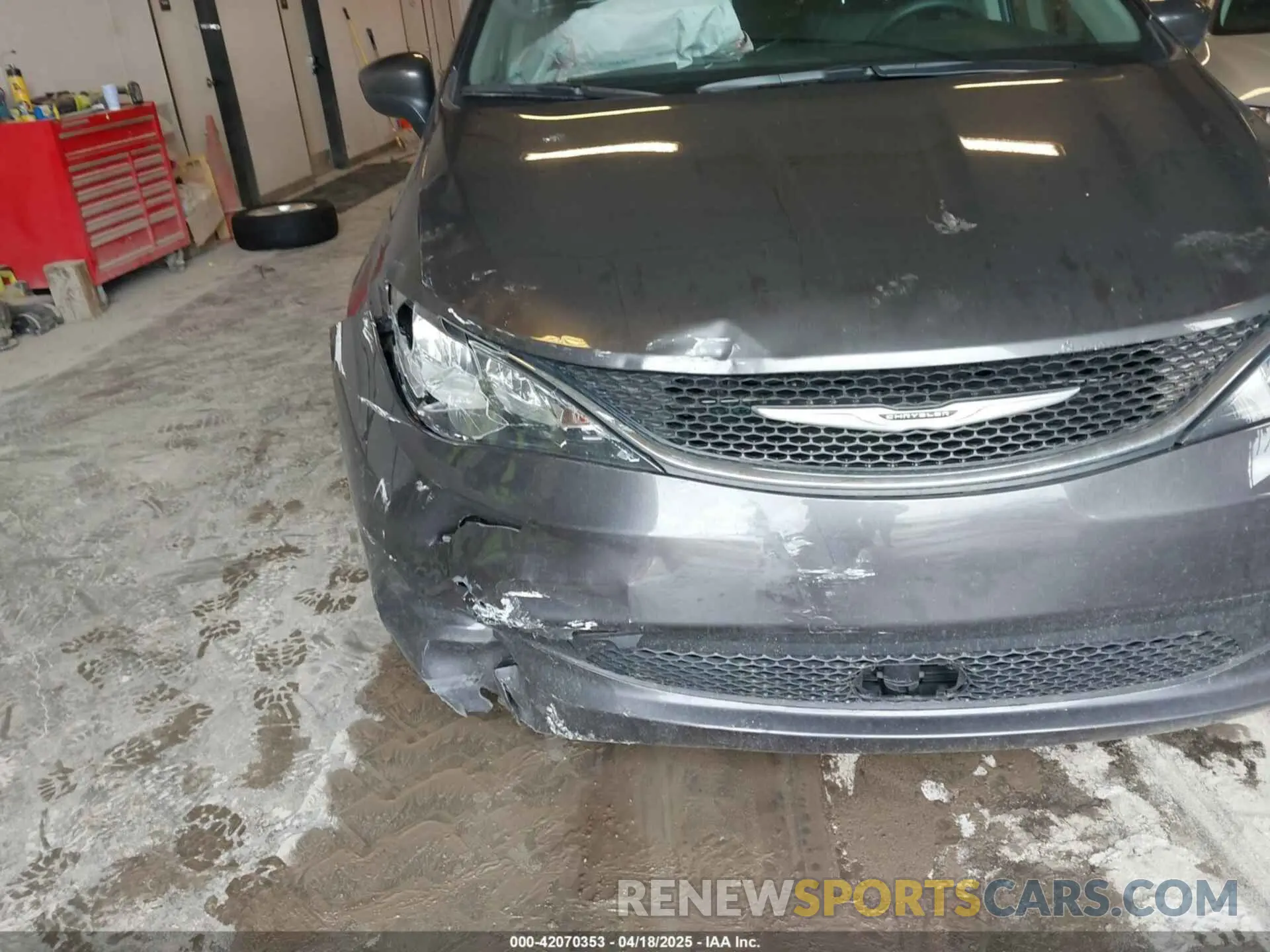 6 fotografías del automóvil dañado 2C4RC1DG0MR515555 CHRYSLER VOYAGER 2021
