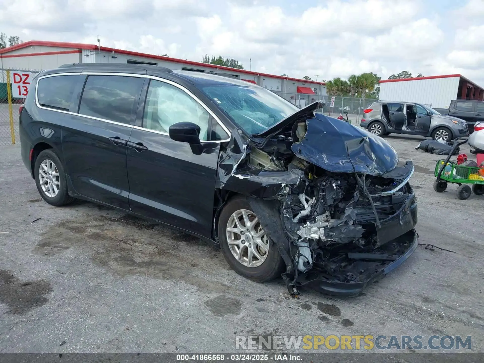 1 fotografías del automóvil dañado 2C4RC1DG1MR515709 CHRYSLER VOYAGER 2021