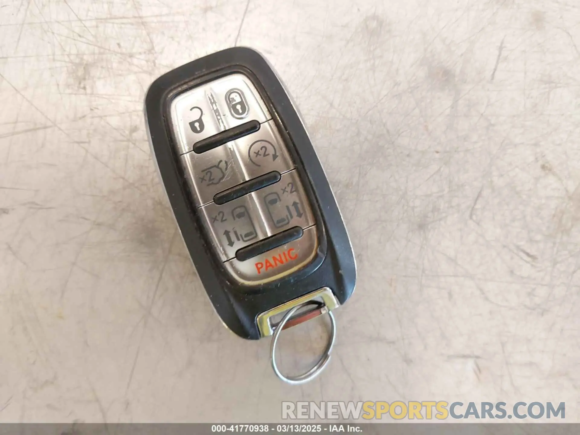 11 fotografías del automóvil dañado 2C4RC1DG2MR506453 CHRYSLER VOYAGER 2021