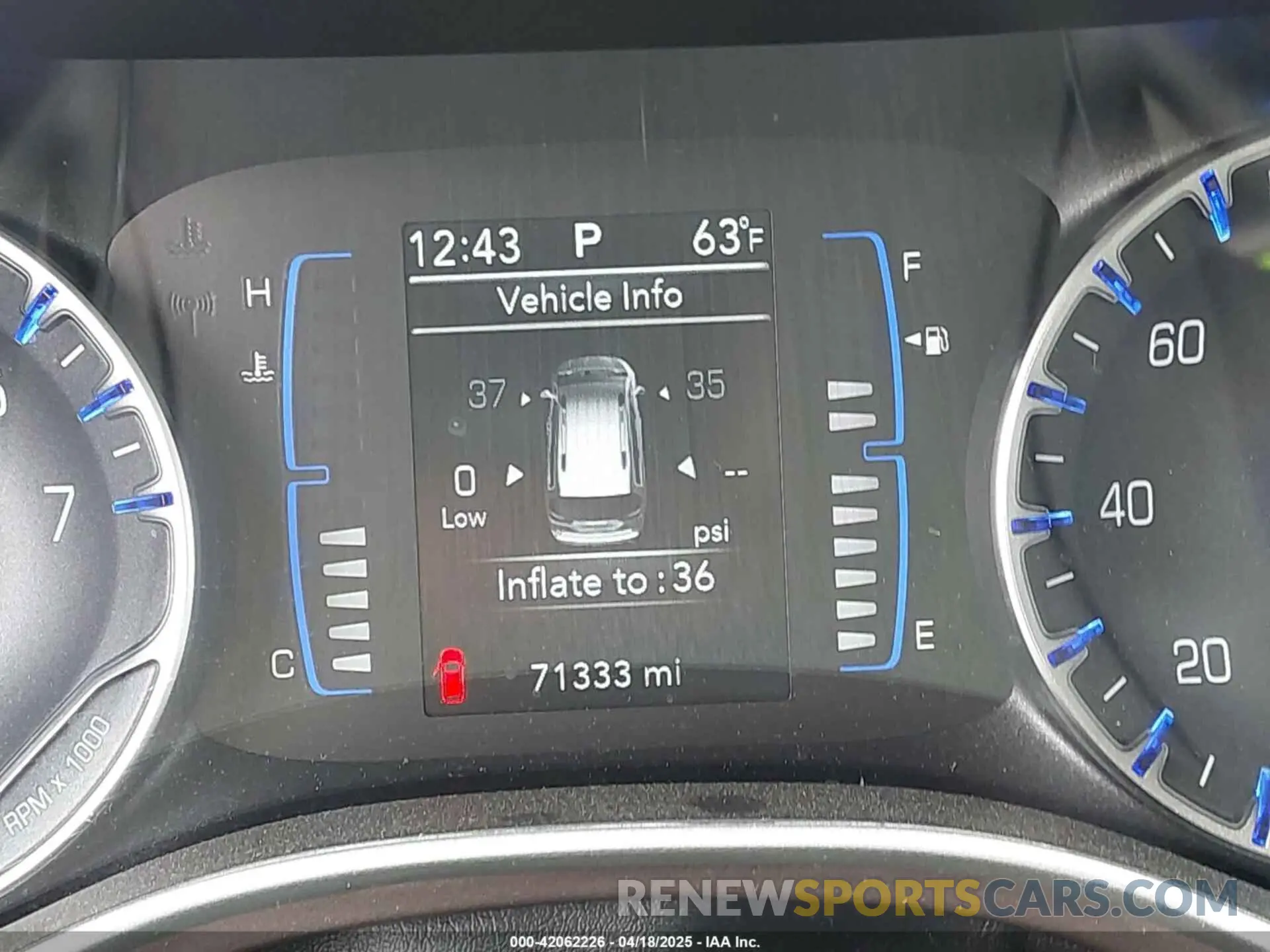 15 fotografías del automóvil dañado 2C4RC1DG2MR570735 CHRYSLER VOYAGER 2021