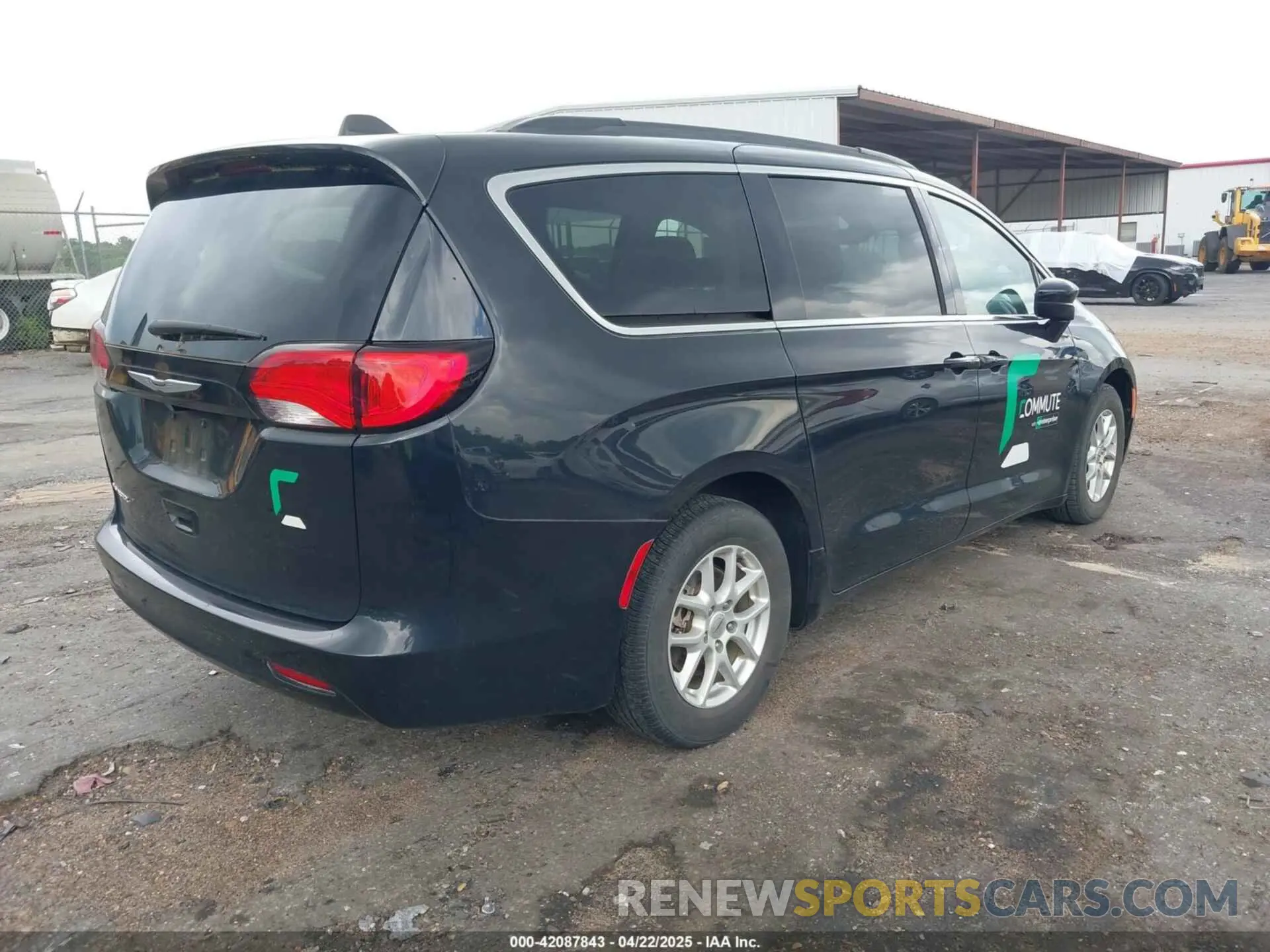 4 fotografías del automóvil dañado 2C4RC1DG3MR516831 CHRYSLER VOYAGER 2021
