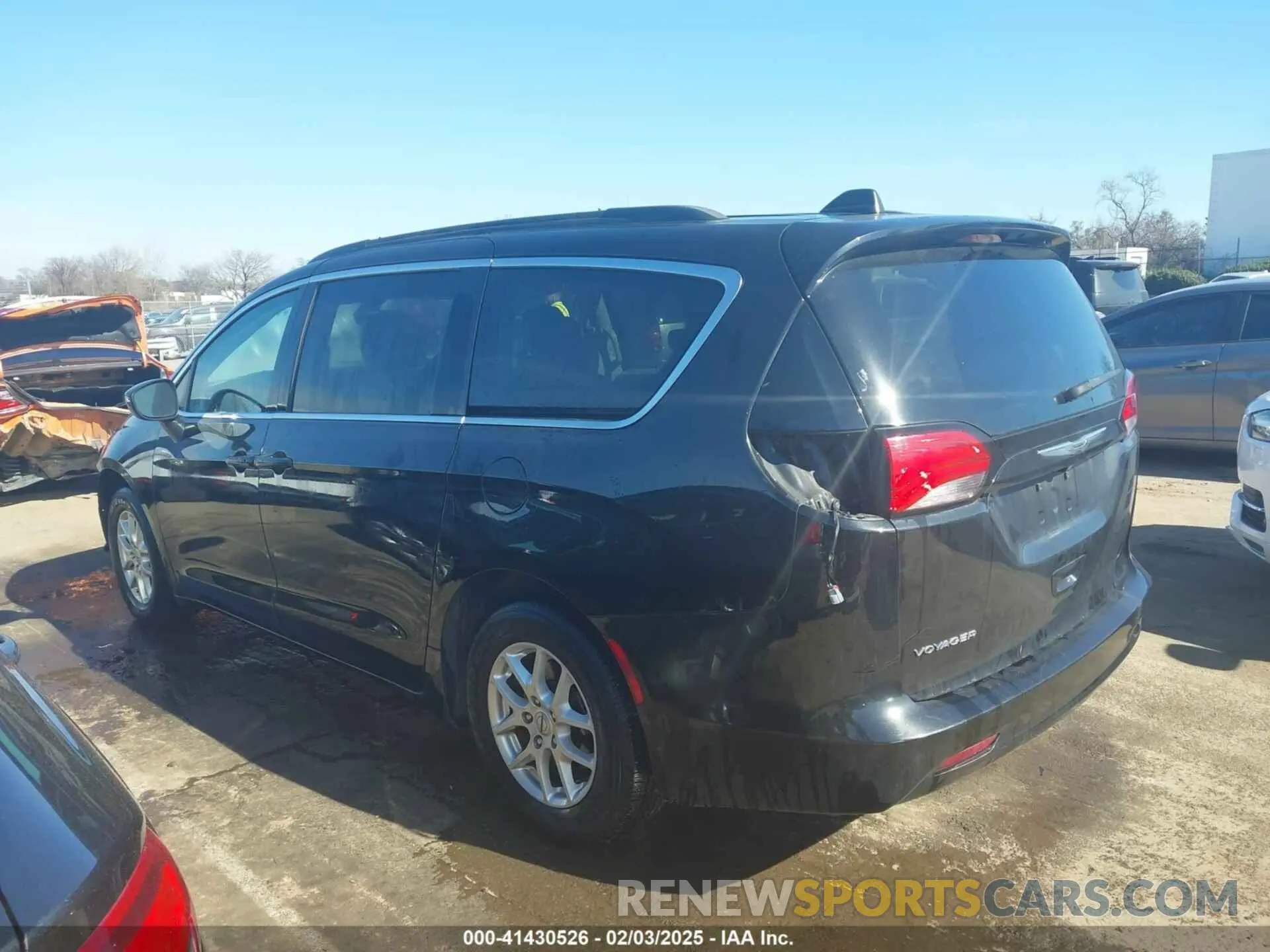 15 fotografías del automóvil dañado 2C4RC1DG6MR511767 CHRYSLER VOYAGER 2021