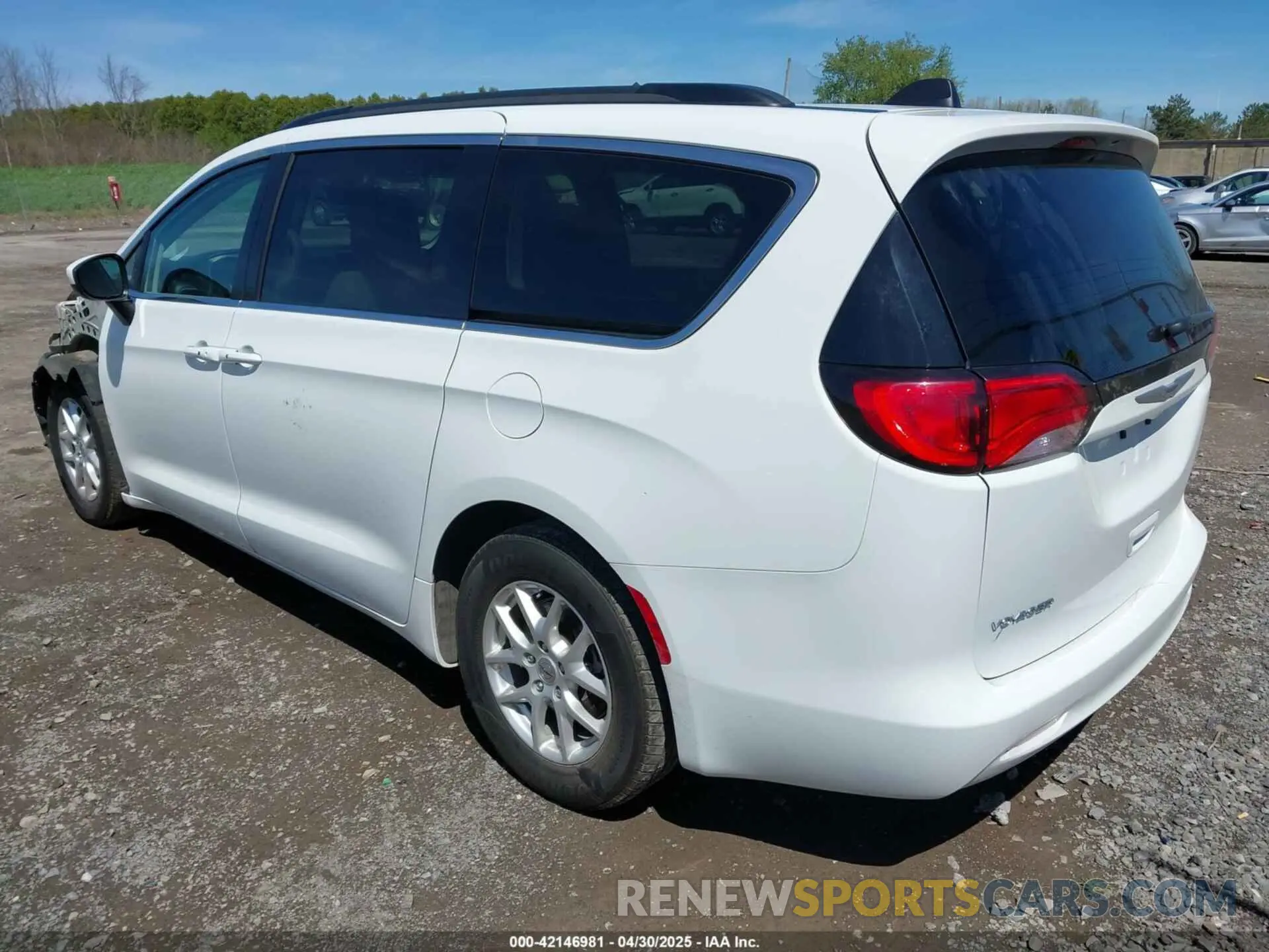 3 fotografías del automóvil dañado 2C4RC1DG6MR520596 CHRYSLER VOYAGER 2021