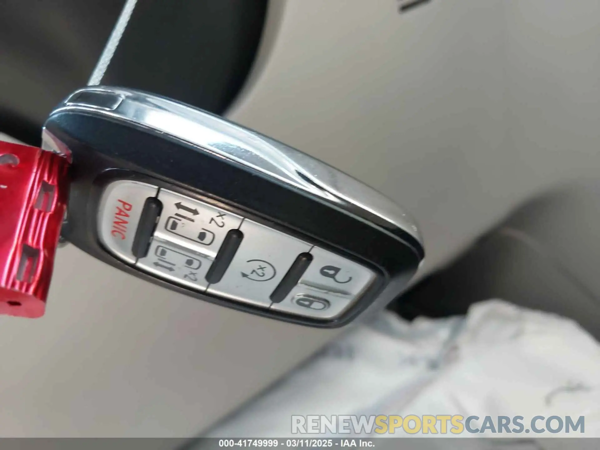 11 fotografías del automóvil dañado 2C4RC1DG8MR530692 CHRYSLER VOYAGER 2021