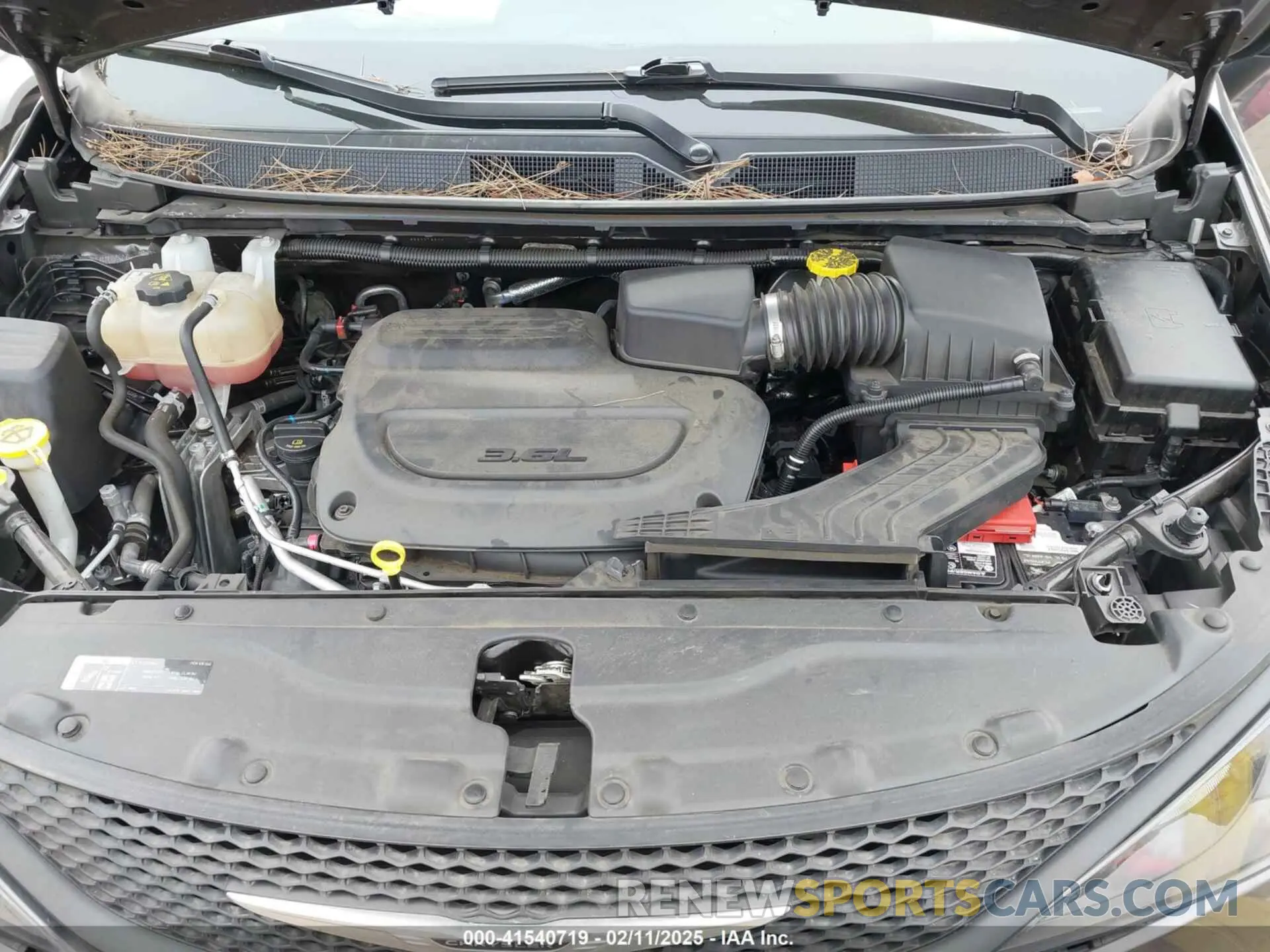 10 fotografías del automóvil dañado 2C4RC1DG8MR568388 CHRYSLER VOYAGER 2021