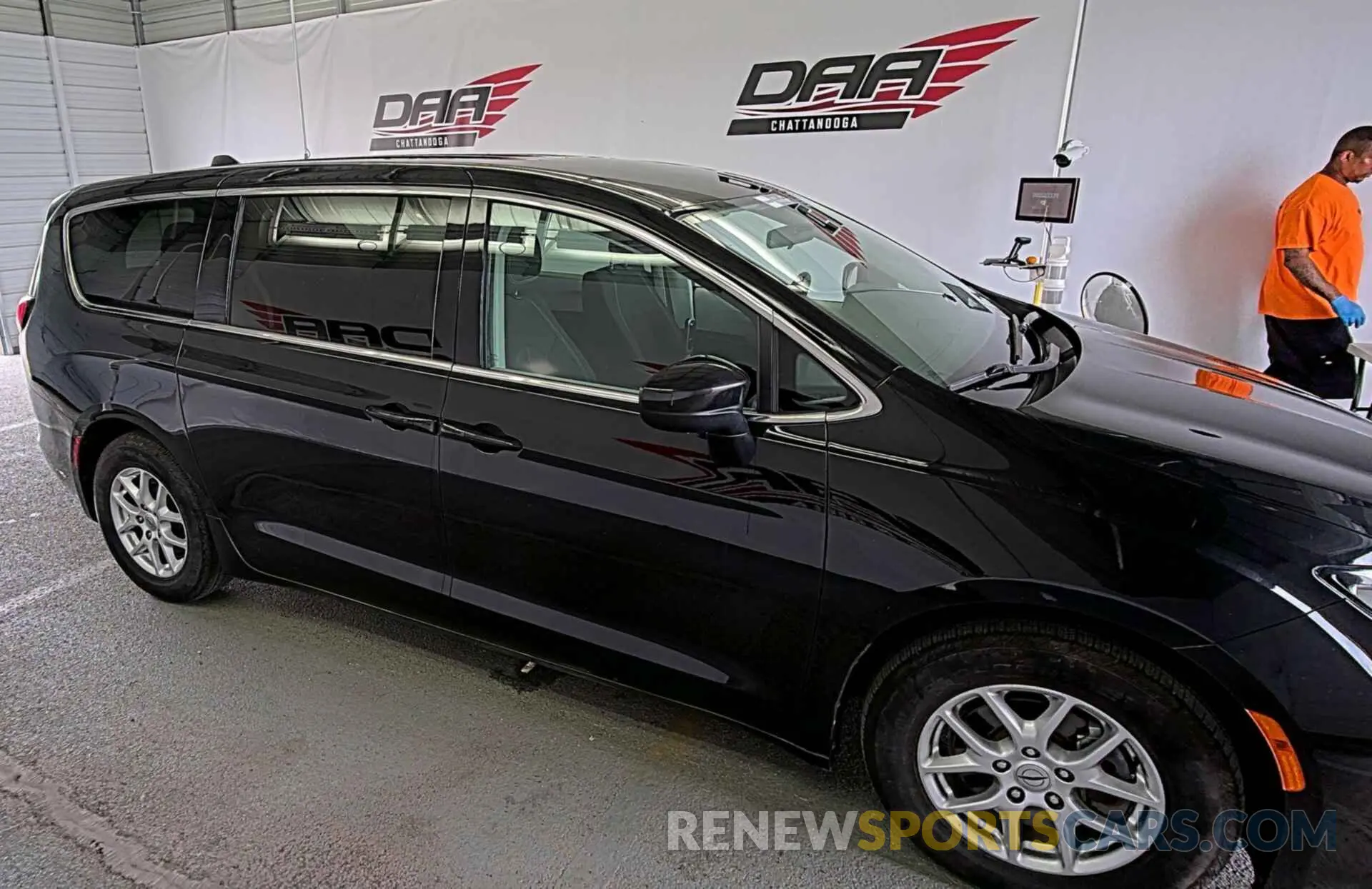 3 fotografías del automóvil dañado 2C4RC1CG0NR103302 CHRYSLER VOYAGER 2022