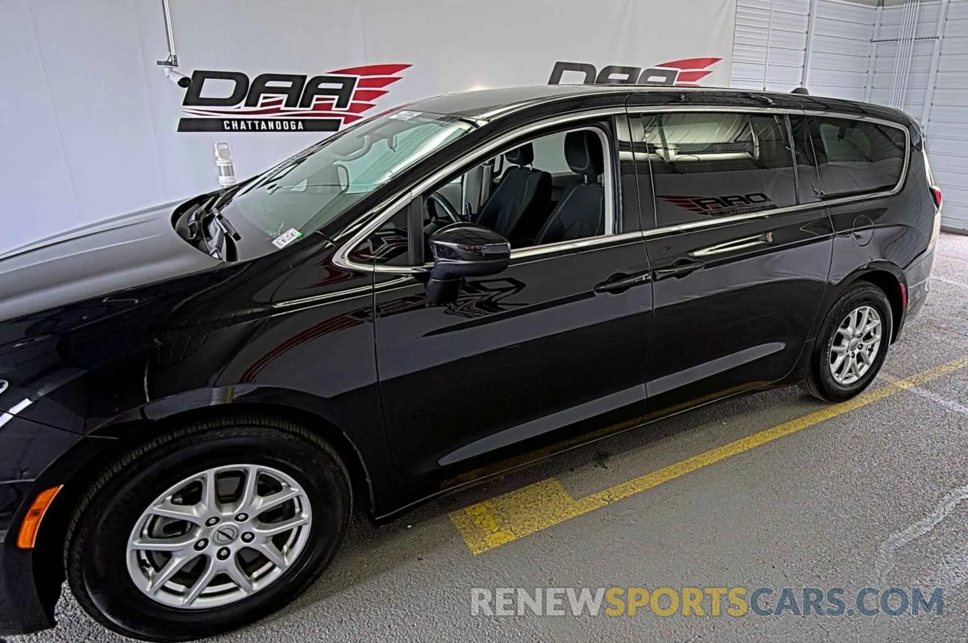 4 fotografías del automóvil dañado 2C4RC1CG0NR103302 CHRYSLER VOYAGER 2022