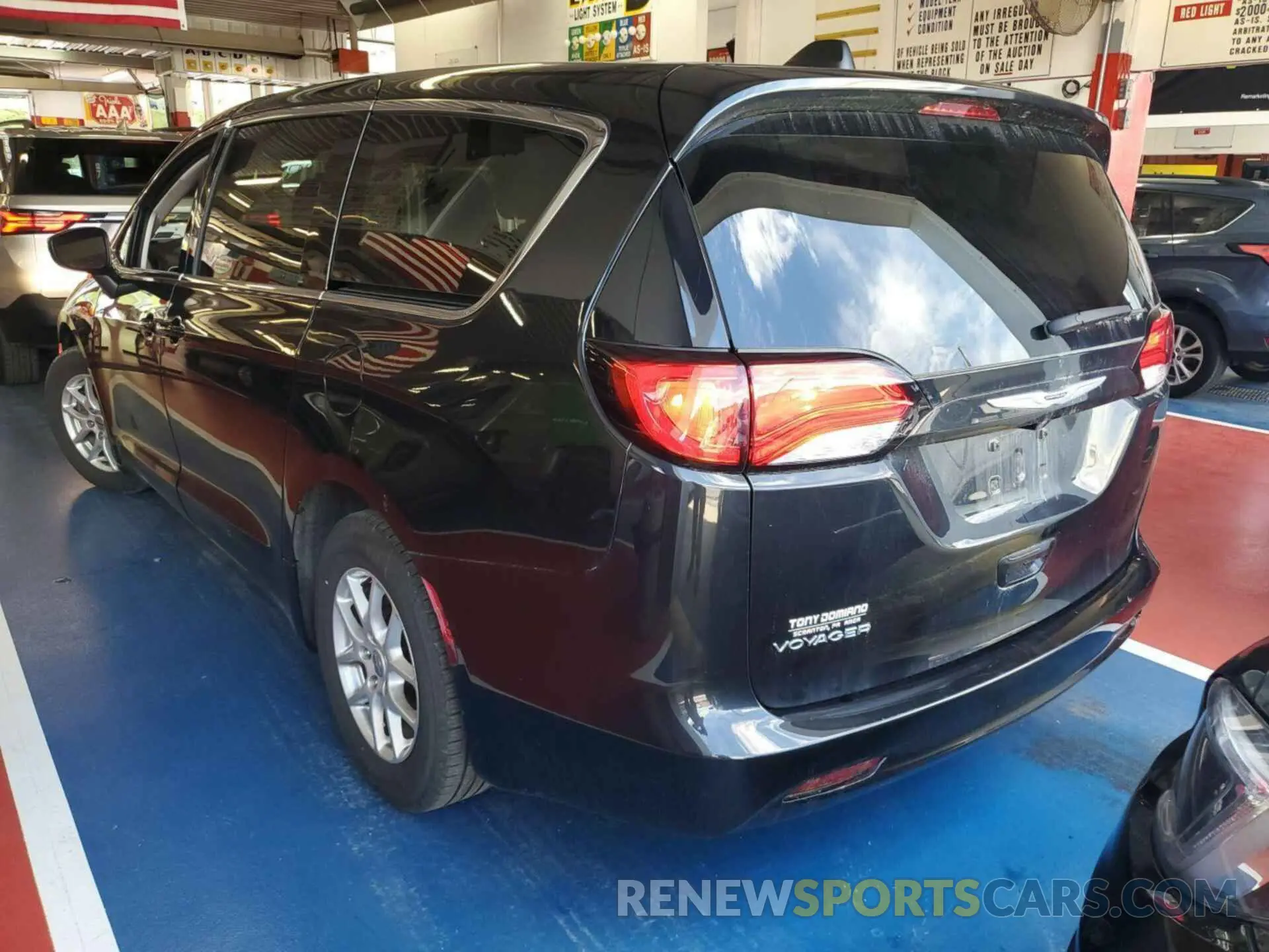16 fotografías del automóvil dañado 2C4RC1CG4NR103318 CHRYSLER VOYAGER 2022