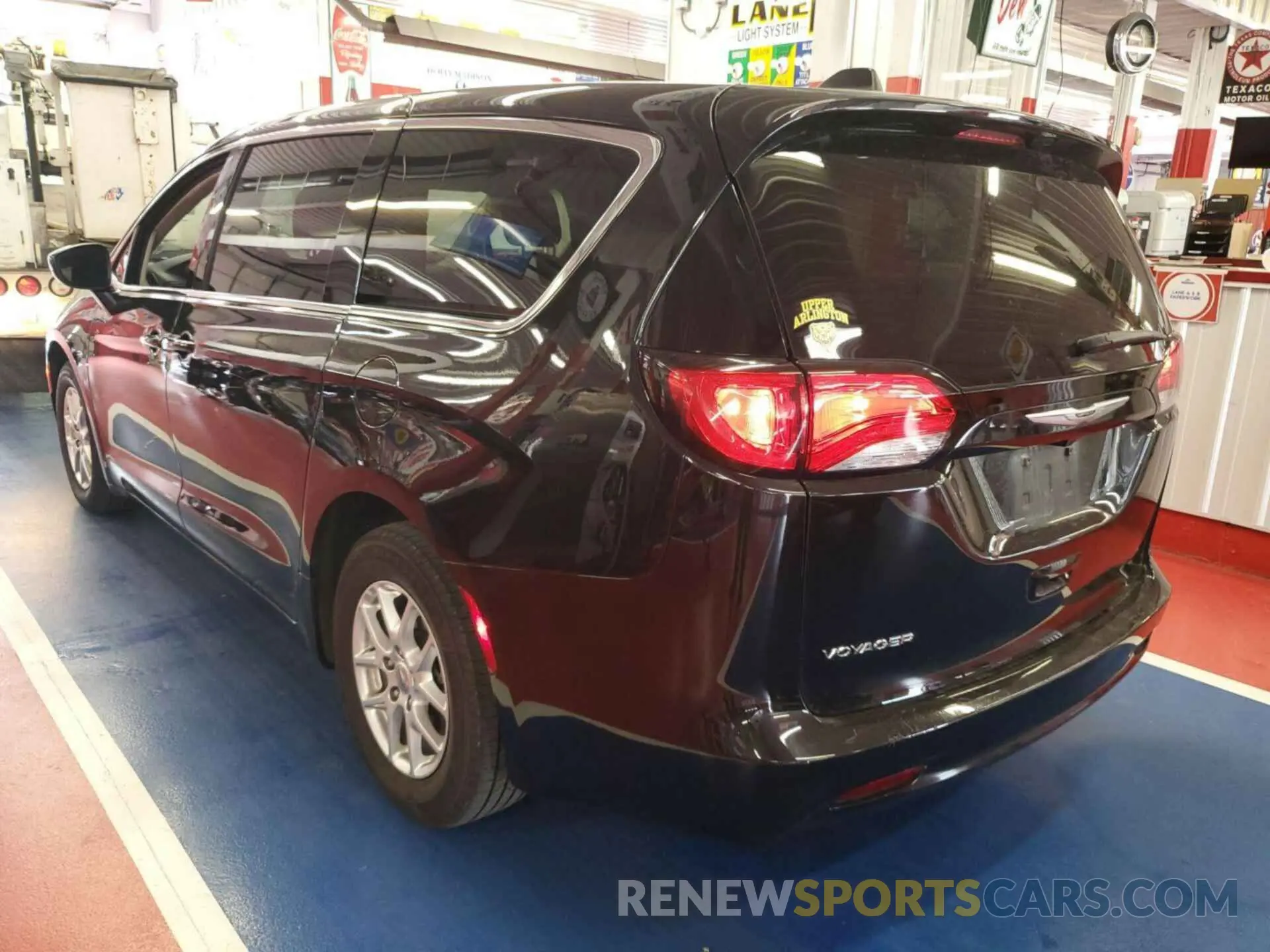 29 fotografías del automóvil dañado 2C4RC1CG4NR153071 CHRYSLER VOYAGER 2022