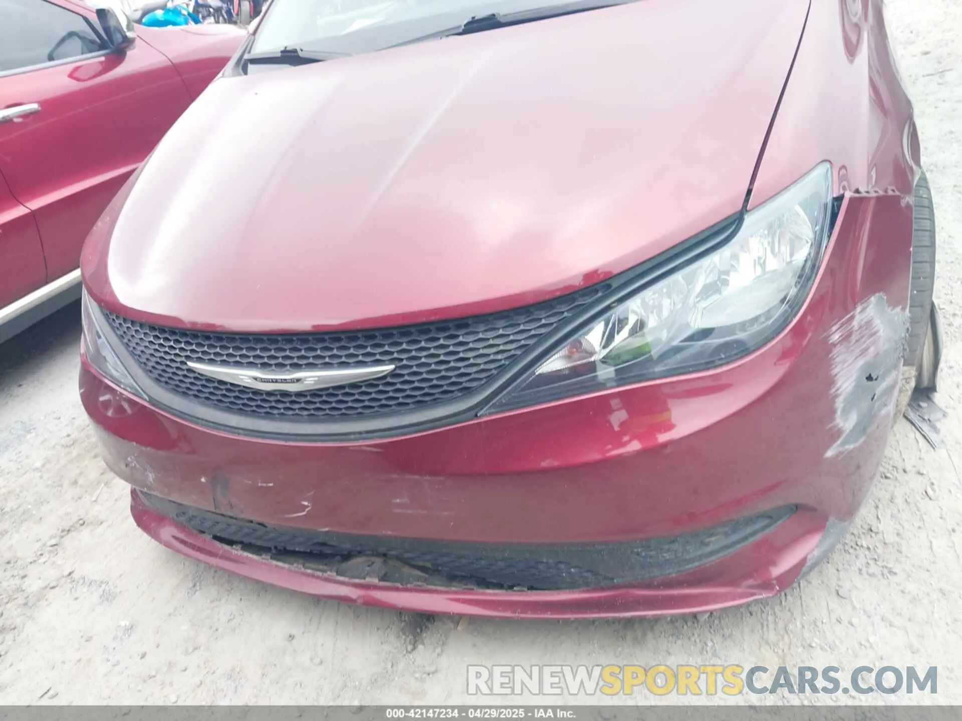 12 fotografías del automóvil dañado 2C4RC1CG6NR226151 CHRYSLER VOYAGER 2022