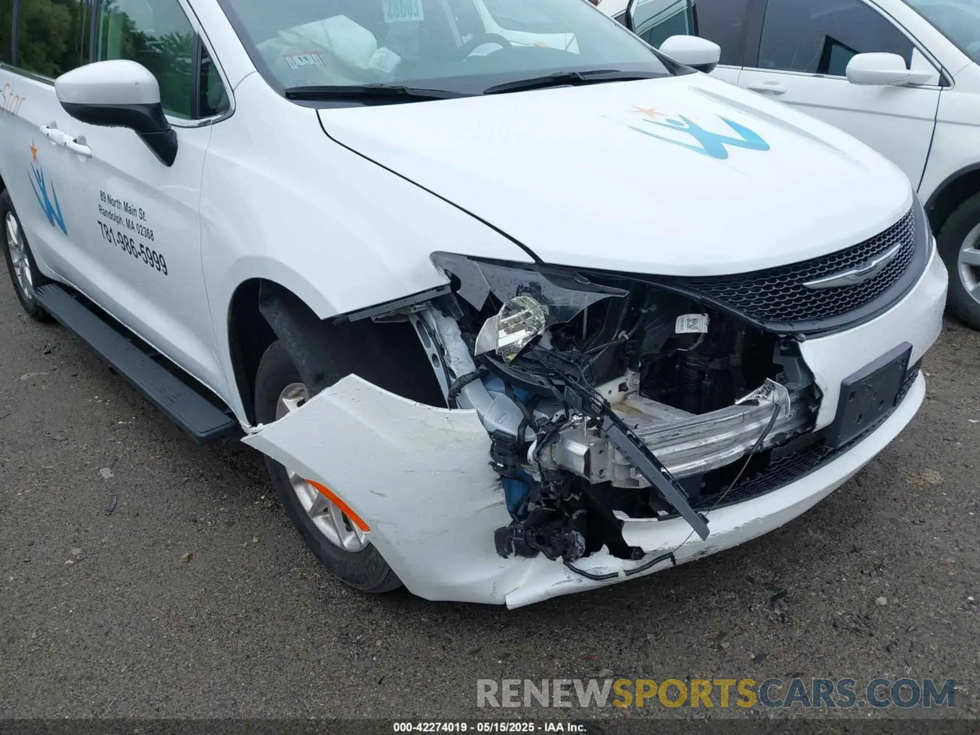 6 fotografías del automóvil dañado 2C4RC1CG0PR617041 CHRYSLER VOYAGER 2023