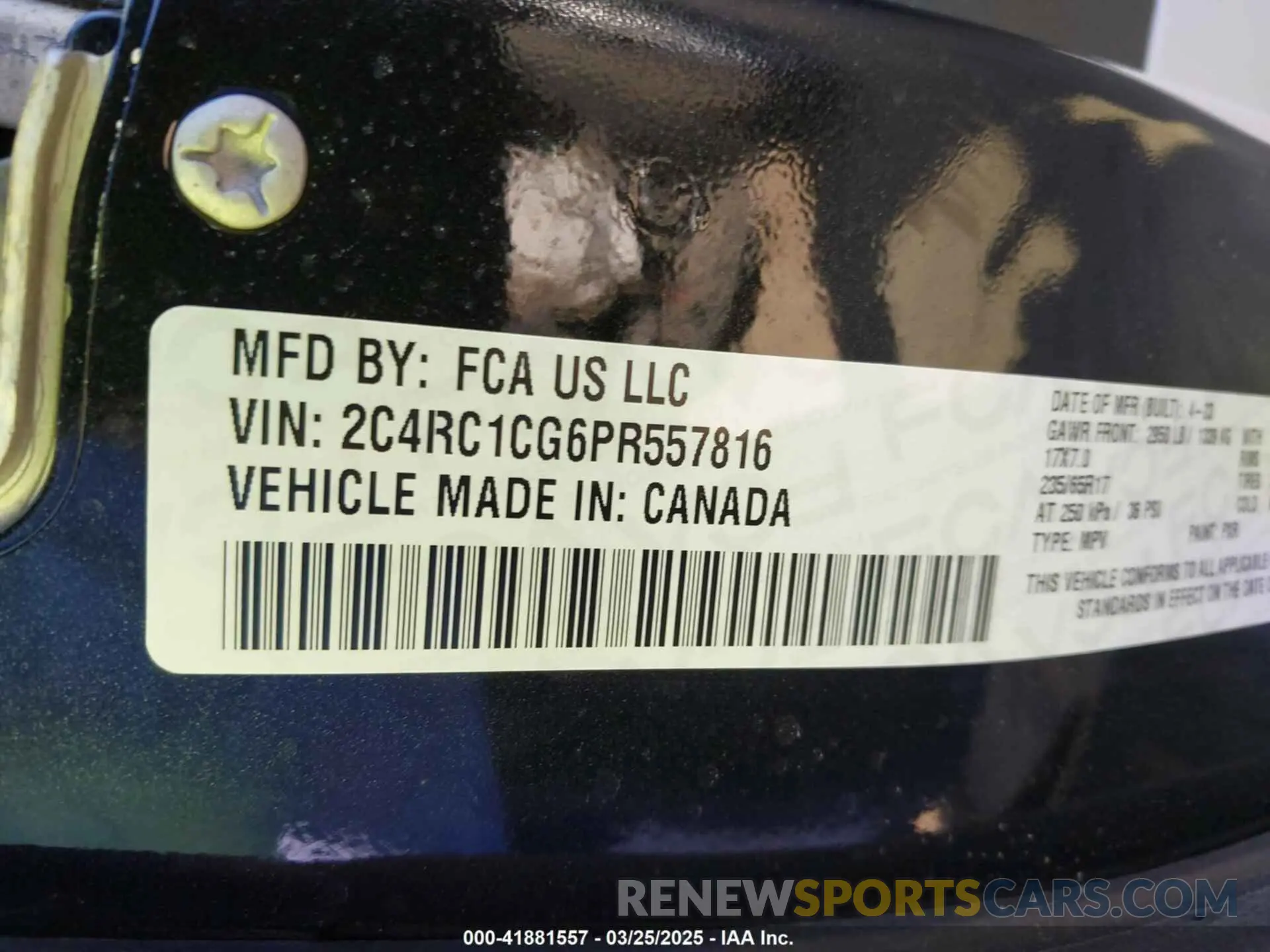9 fotografías del automóvil dañado 2C4RC1CG6PR557816 CHRYSLER VOYAGER 2023