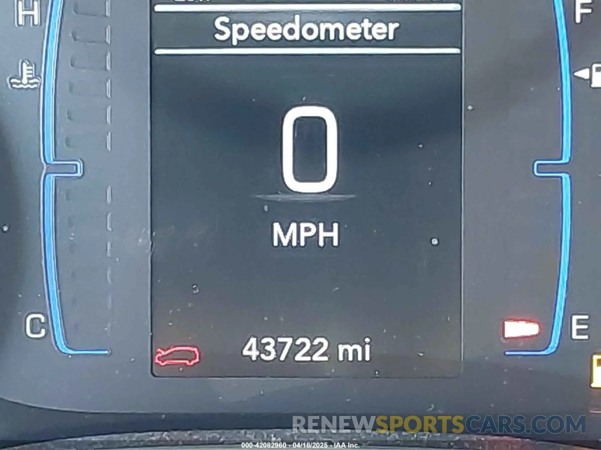 15 fotografías del automóvil dañado 2C4RC1CG7PR535579 CHRYSLER VOYAGER 2023