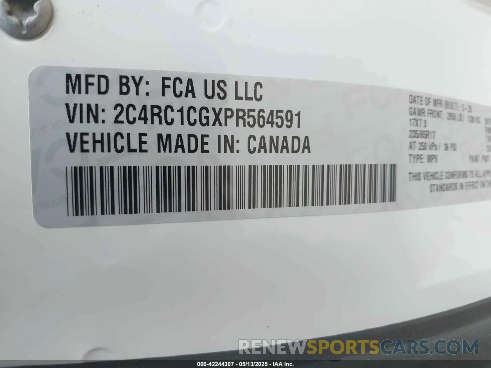 9 fotografías del automóvil dañado 2C4RC1CGXPR564591 CHRYSLER VOYAGER 2023
