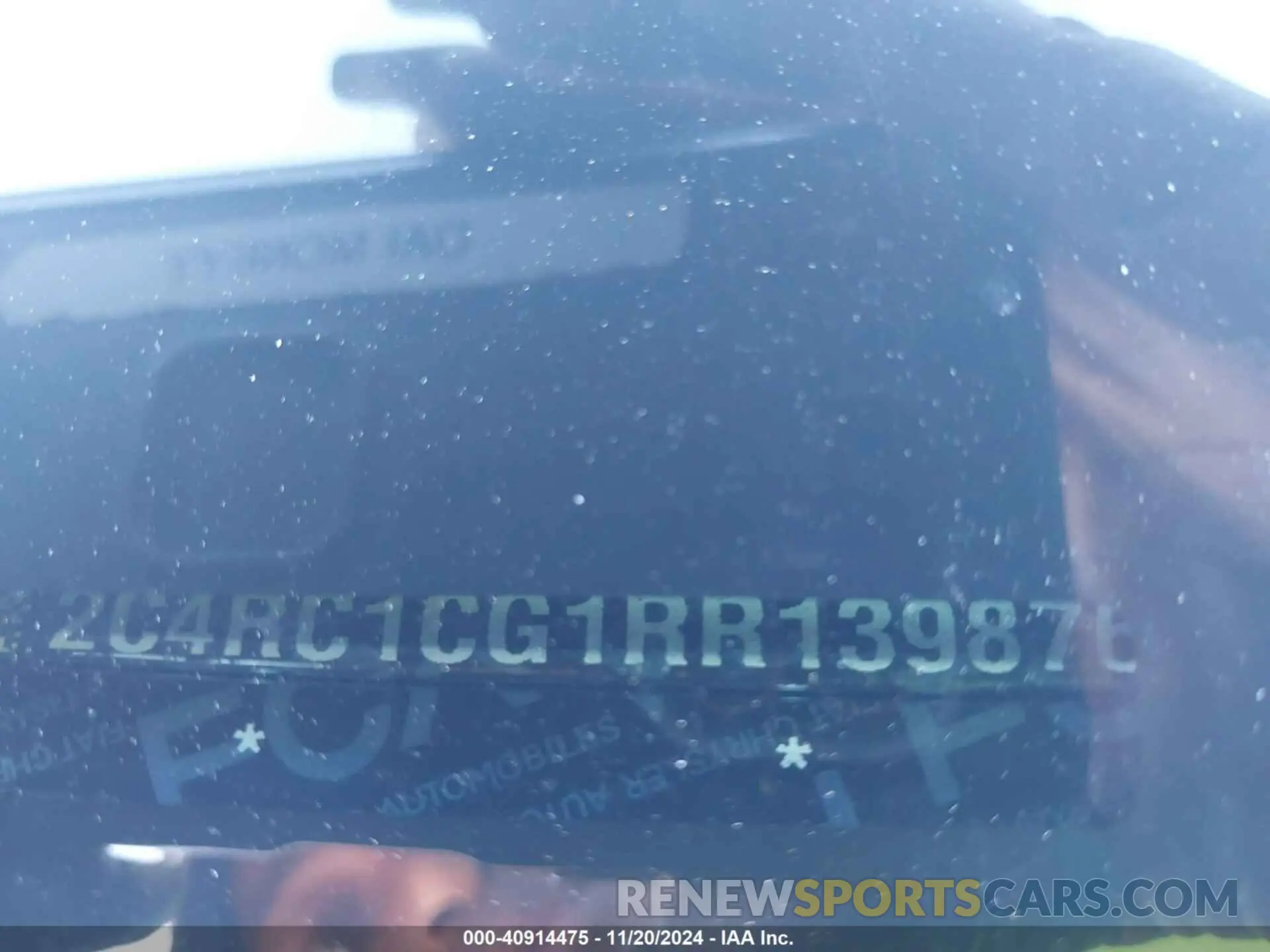 9 fotografías del automóvil dañado 2C4RC1CG1RR139876 CHRYSLER VOYAGER 2024